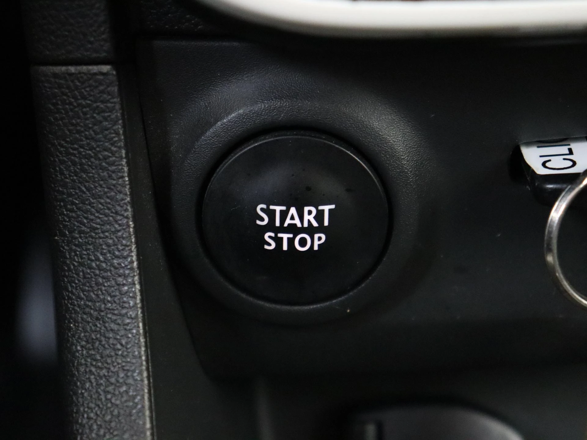 Renault-Clio-image-20