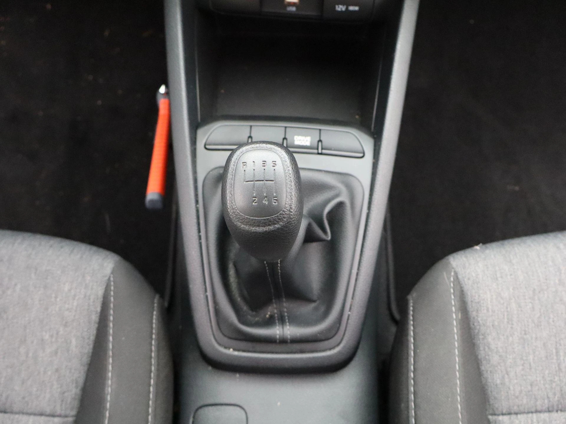 Kia-Stonic-image-9