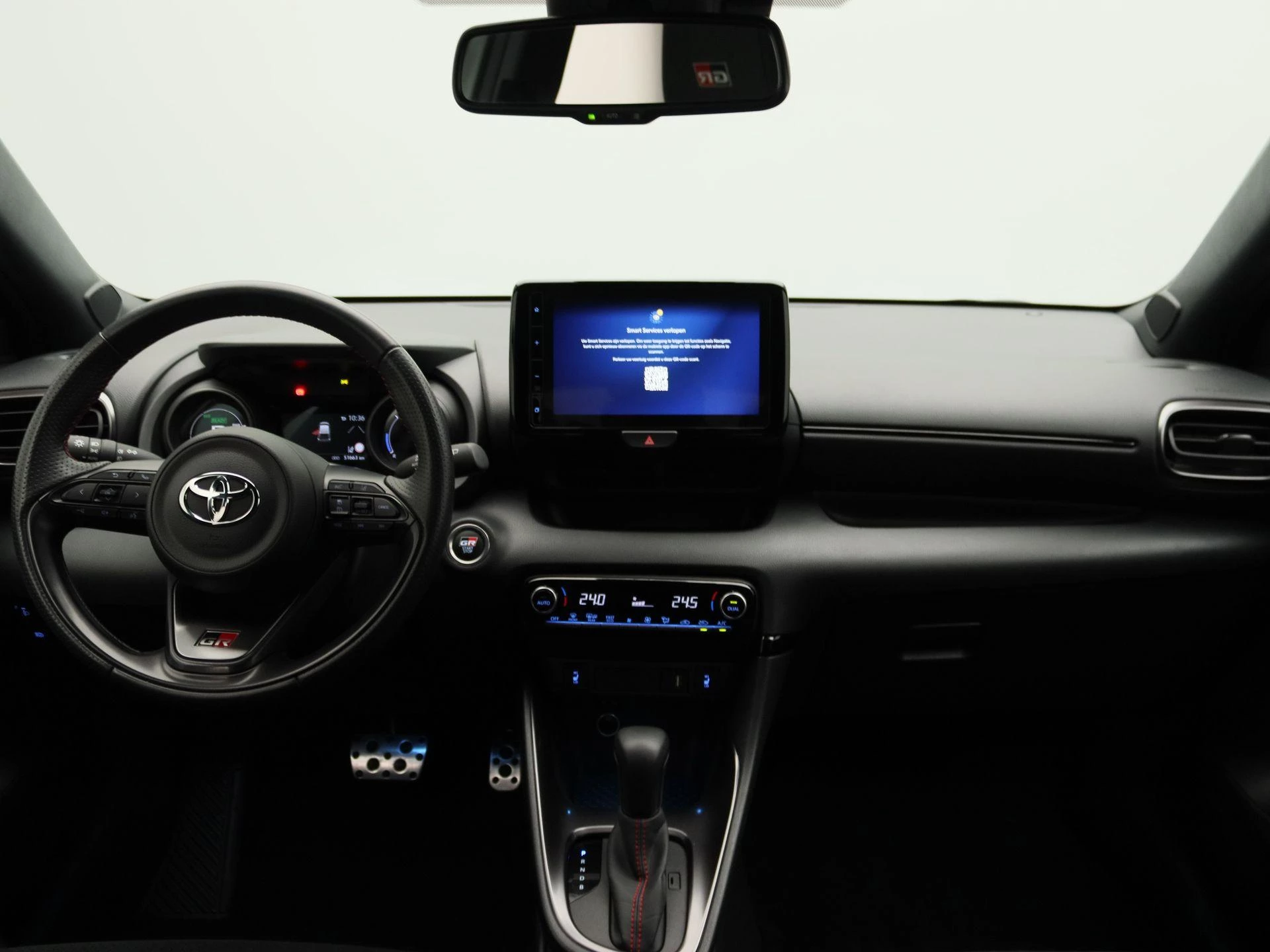 Toyota-Yaris-image-6