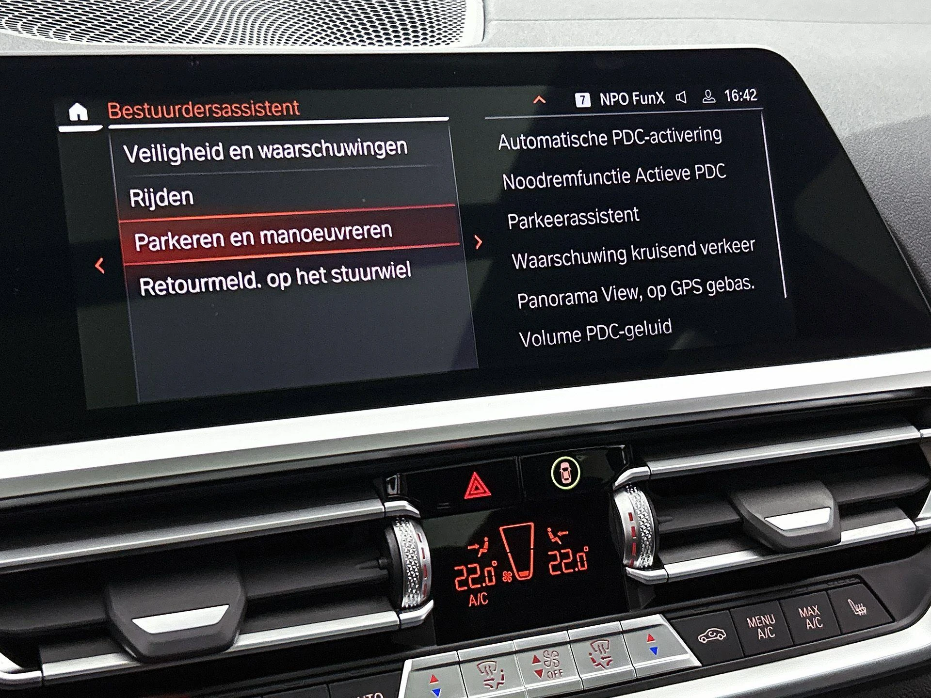 BMW-3 Serie-image-15
