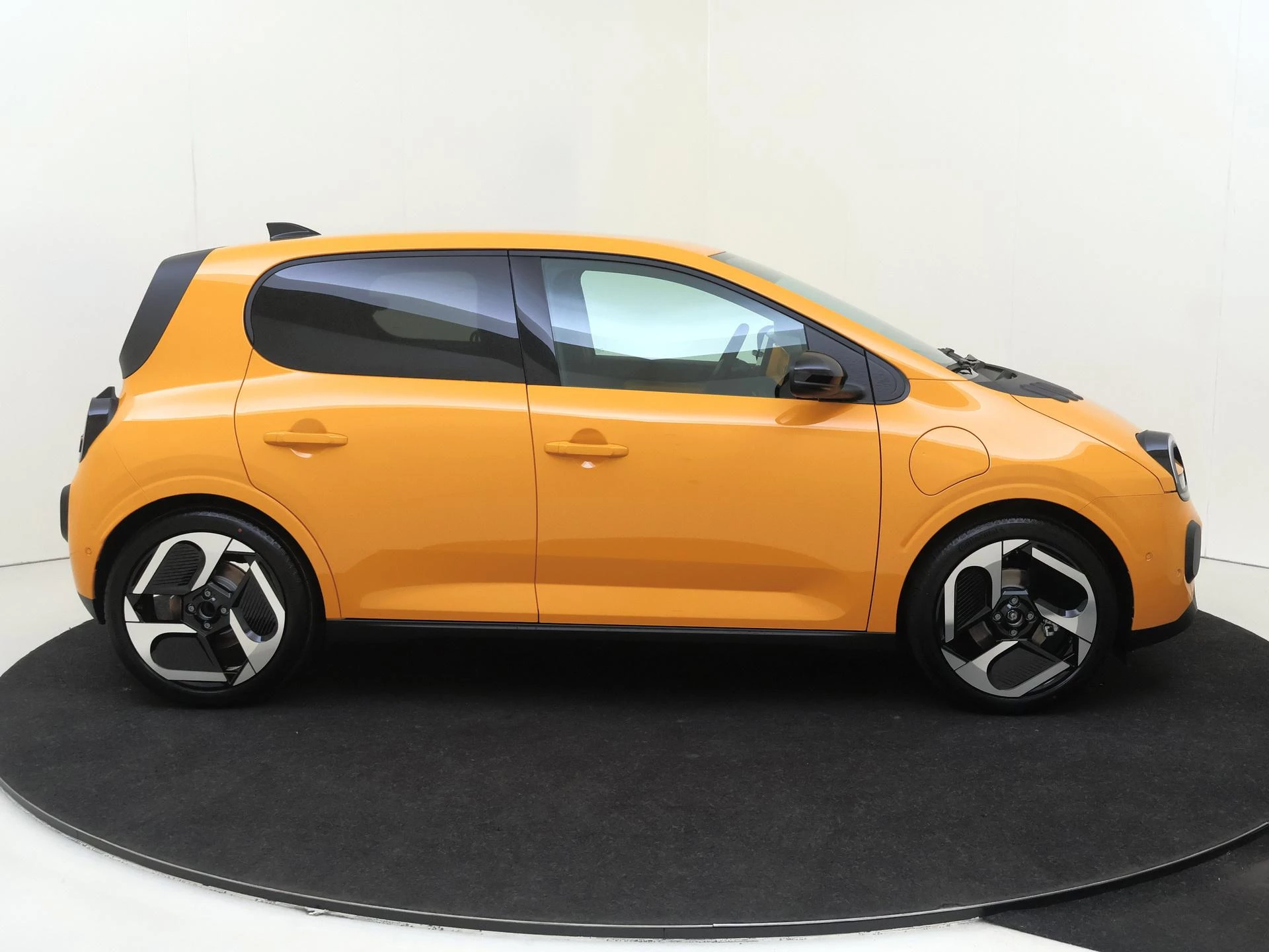 Renault-Twingo-image-8