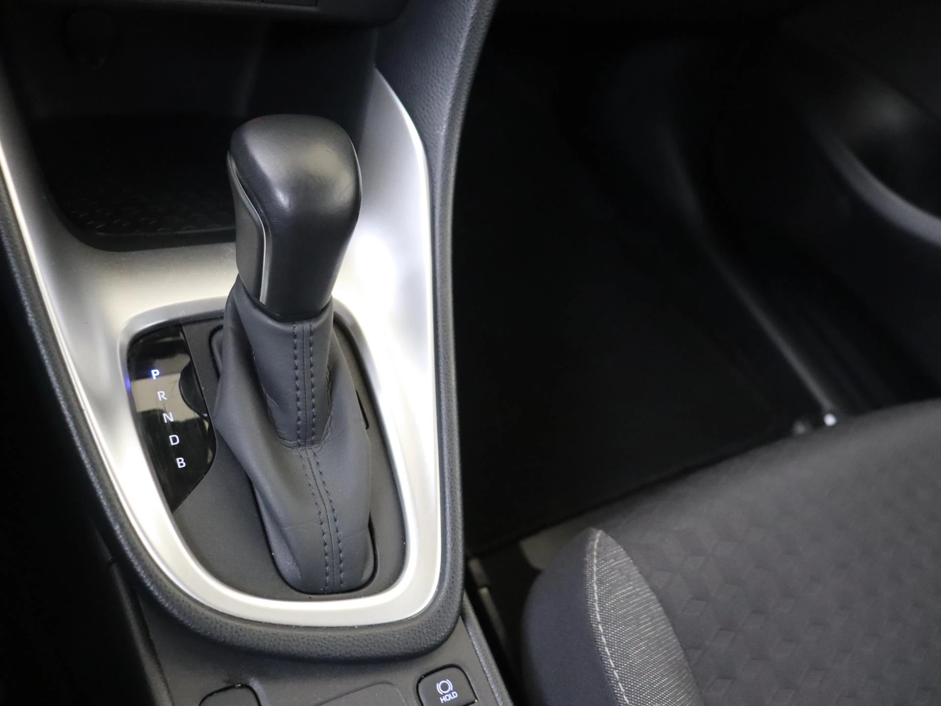 Toyota-Yaris-image-14