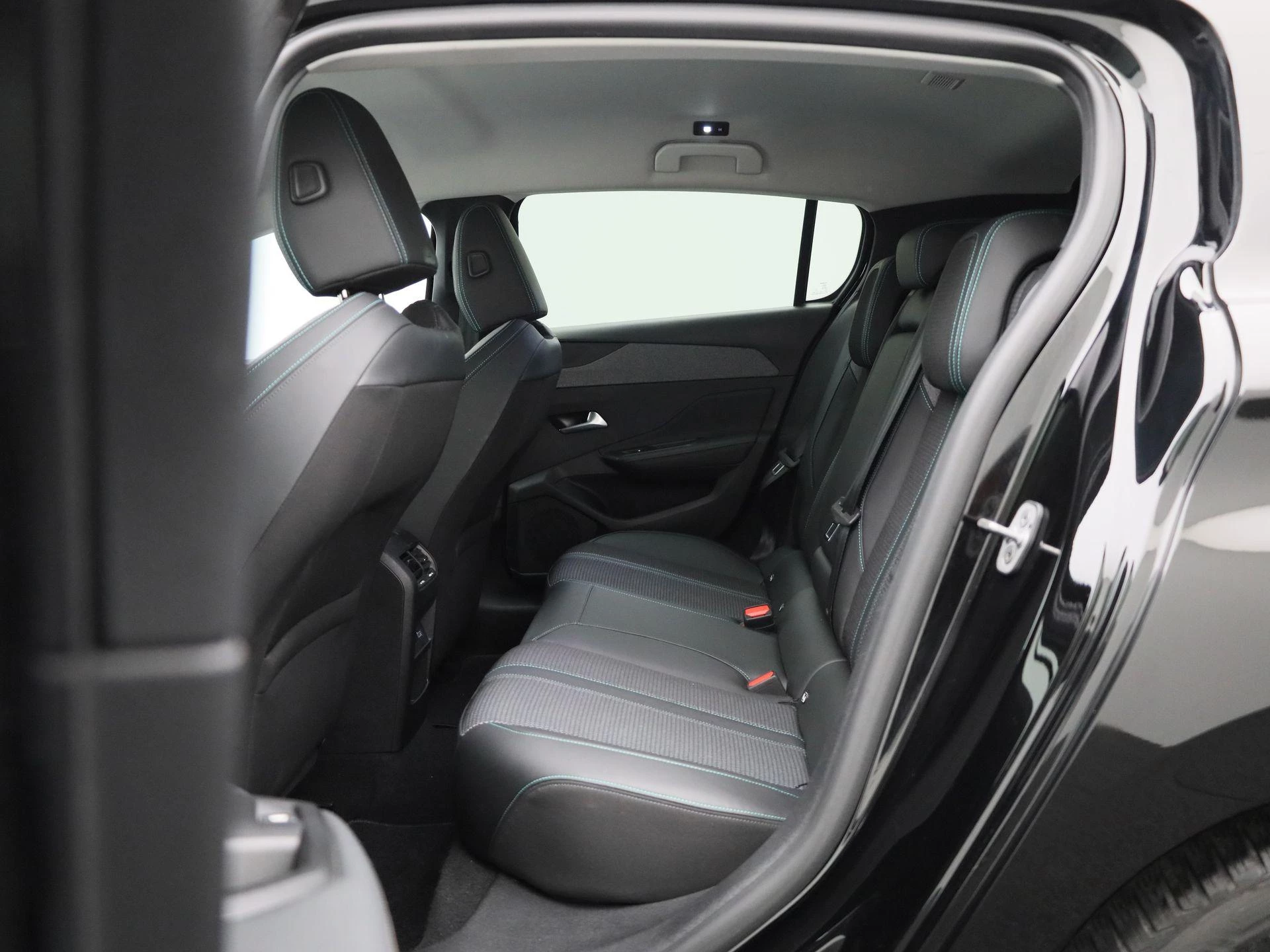 Peugeot 308 1.2 PureTech Allure Pack Business