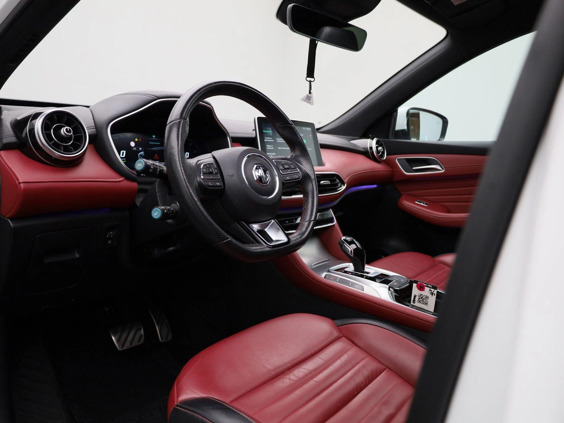 MG EHS 1.5 TGDI PHEV Luxury