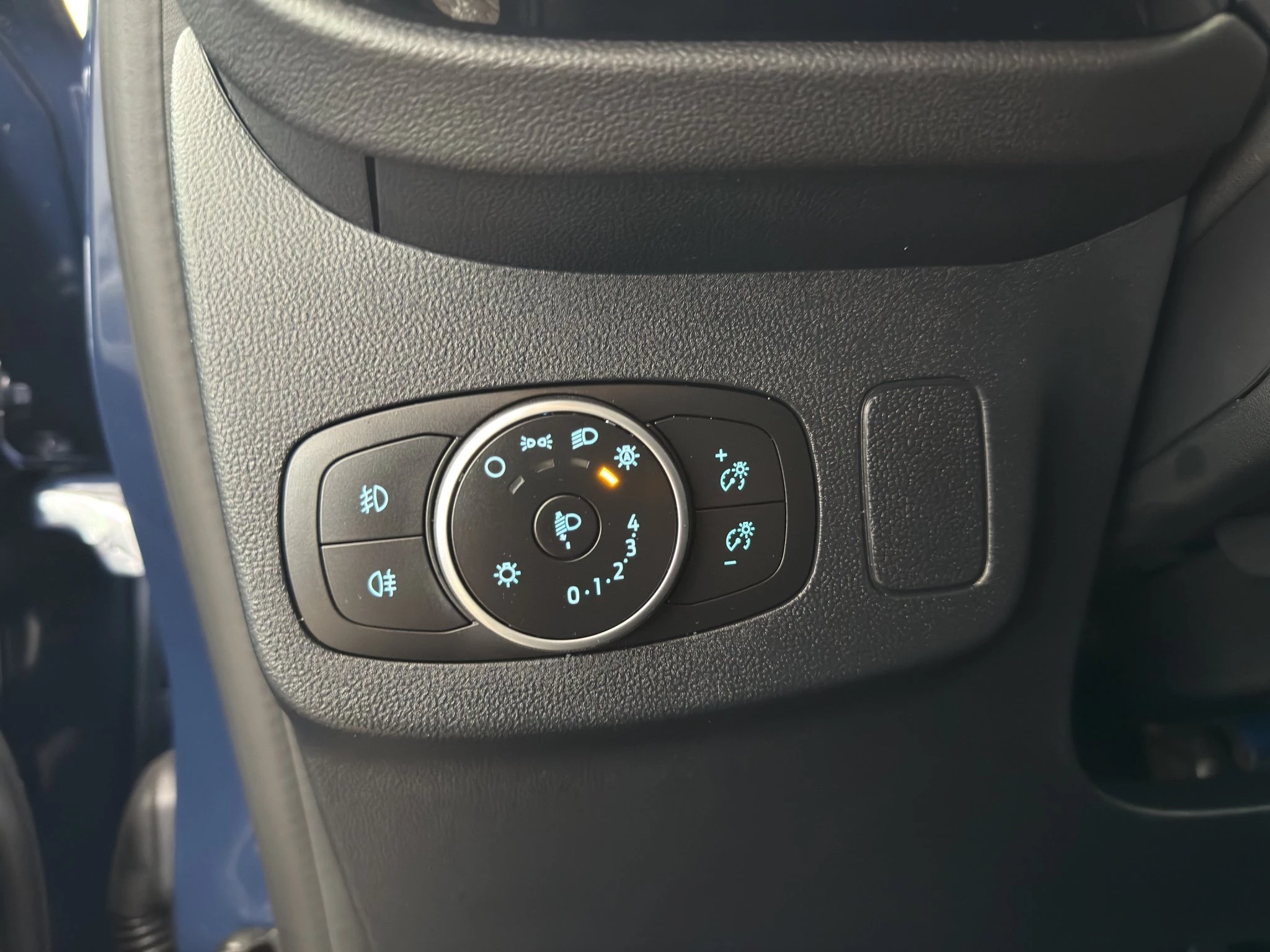 Ford Puma Cool & Connect 70kW