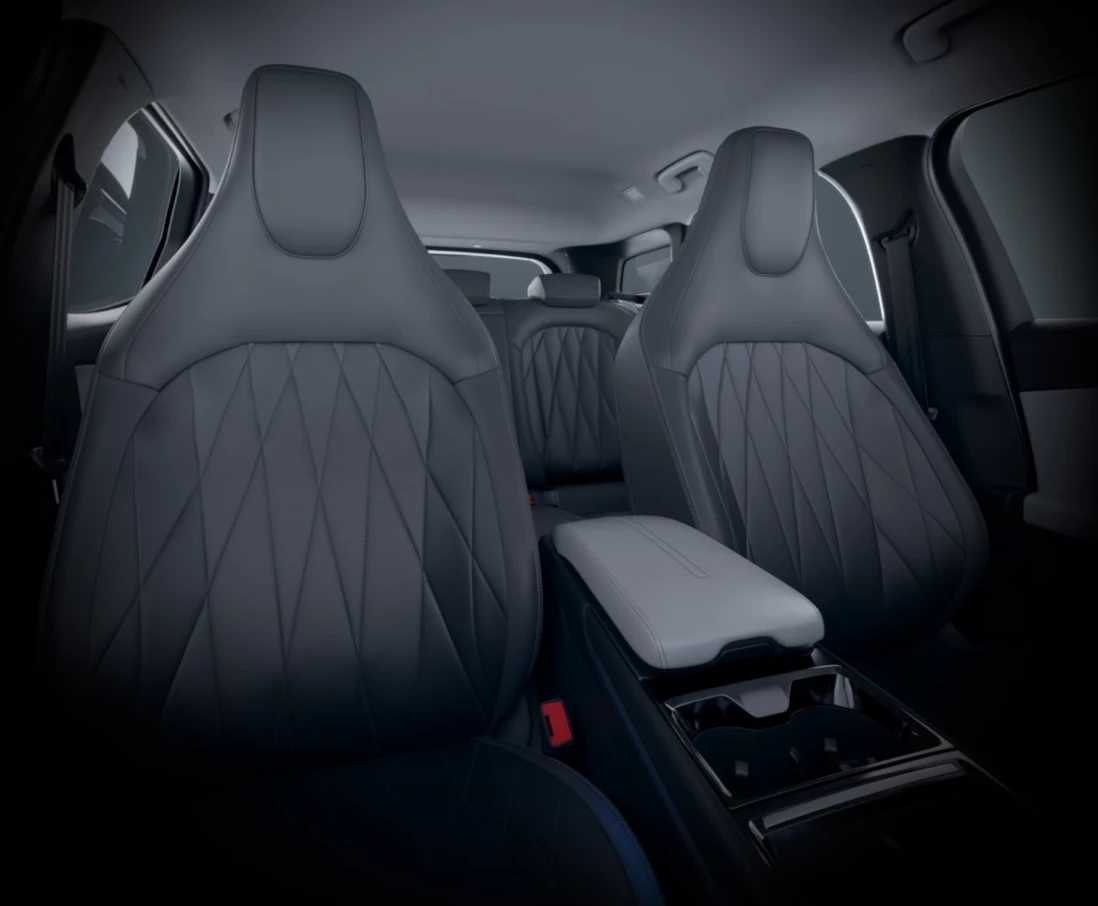 Ford Explorer EV Premium Extended Range RWD