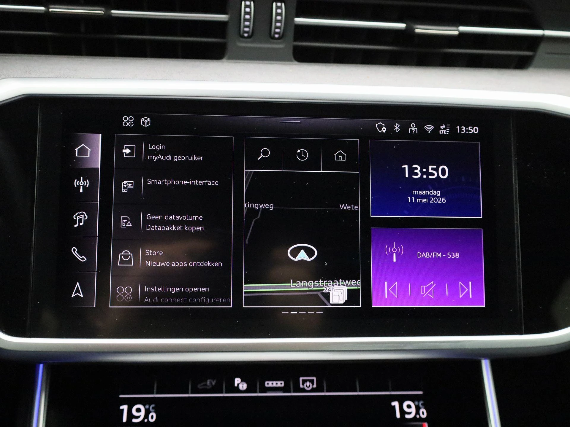 Audi-A6-image-14