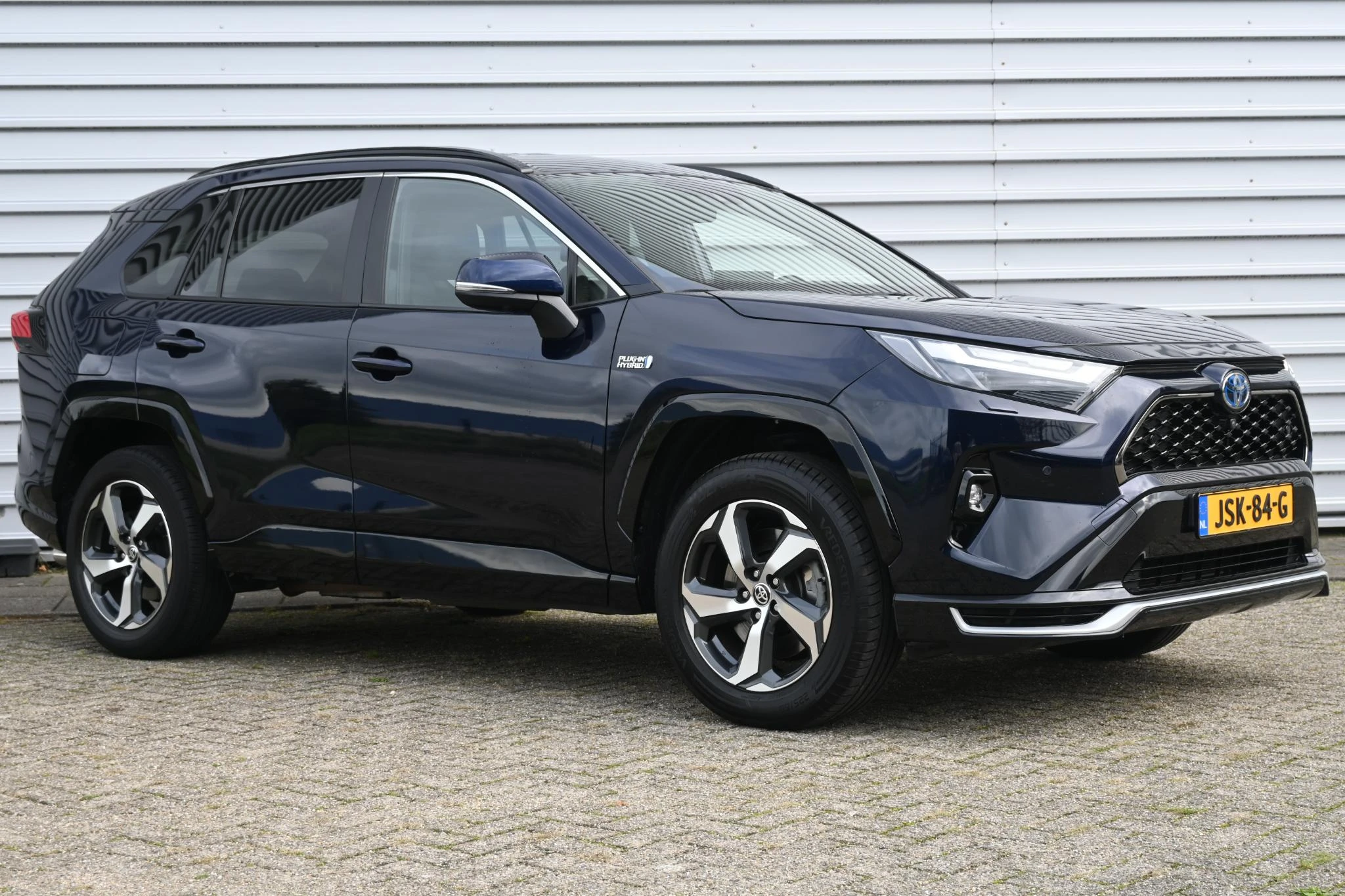 Toyota-RAV4-image-2
