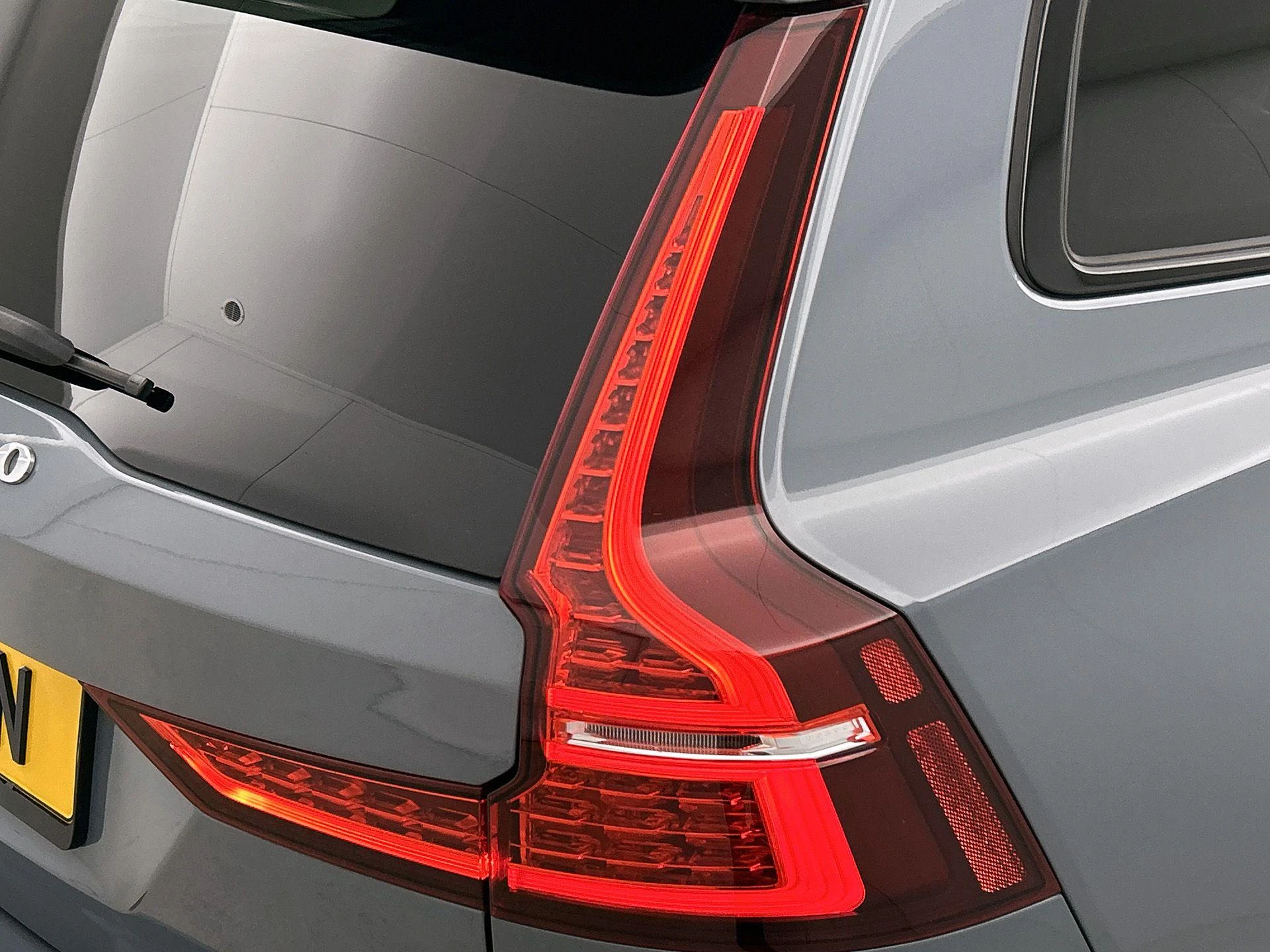 Volvo-V60-image-21