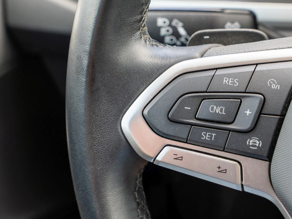 Volkswagen-Polo-image-16