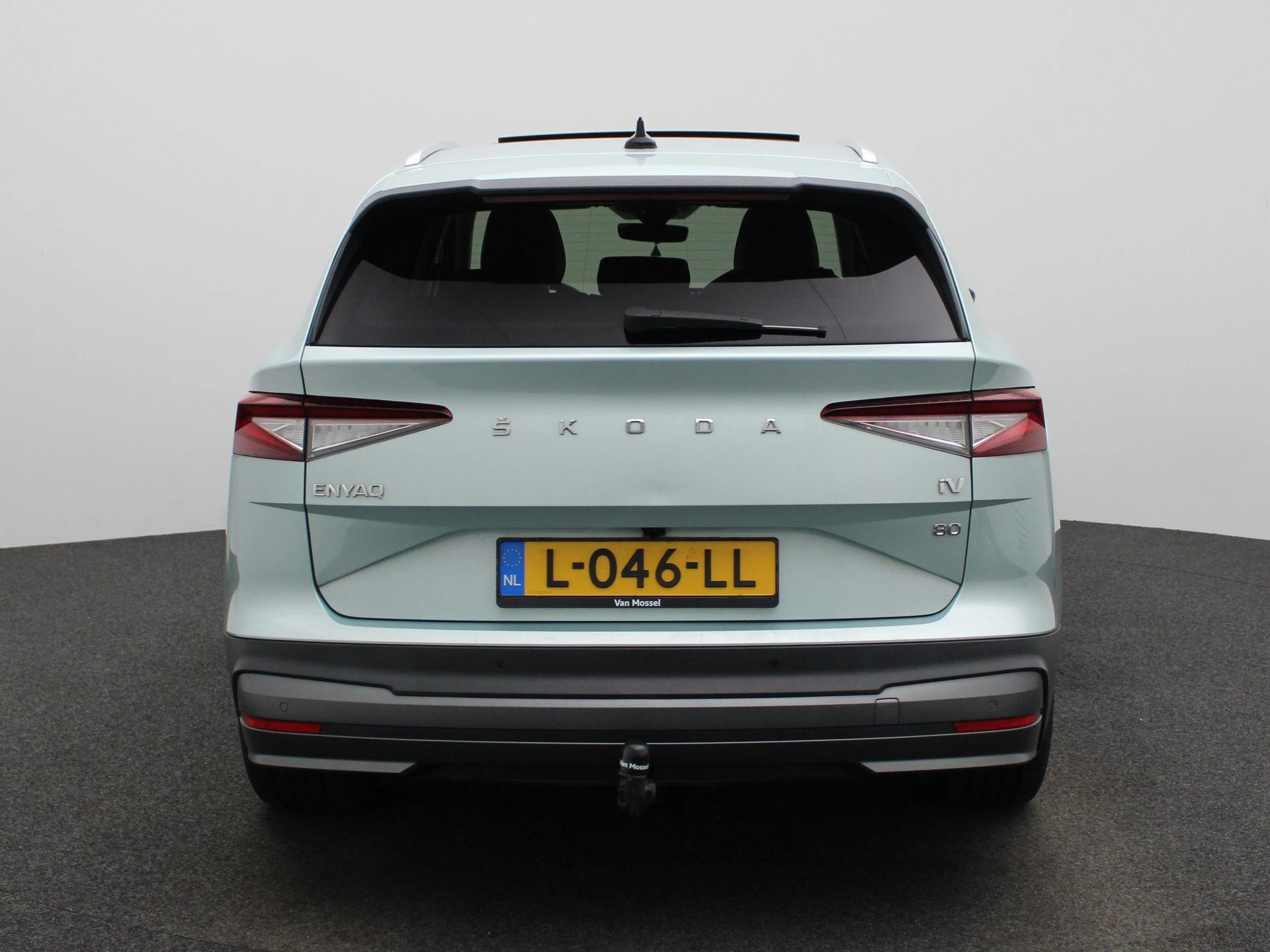 Škoda-Enyaq iV-image-4