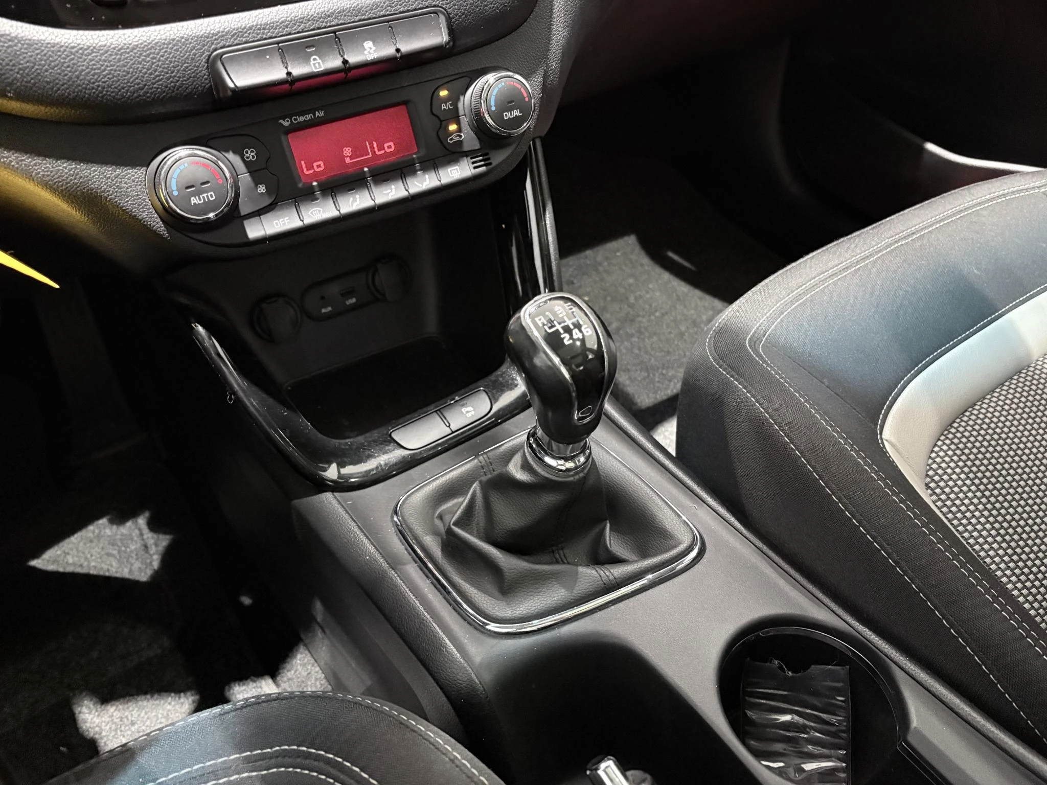 Kia-cee'd-image-25
