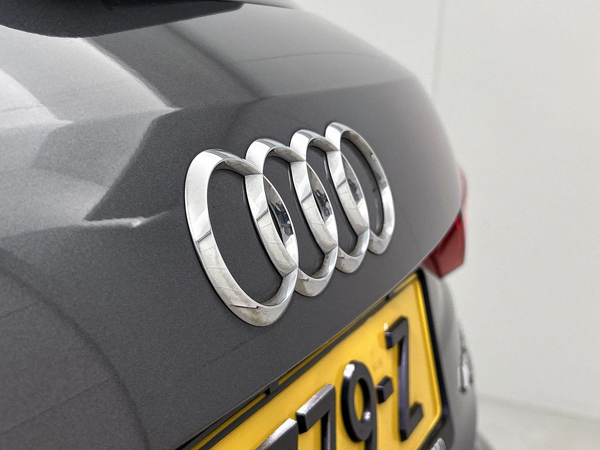 Audi-Q3-image-40