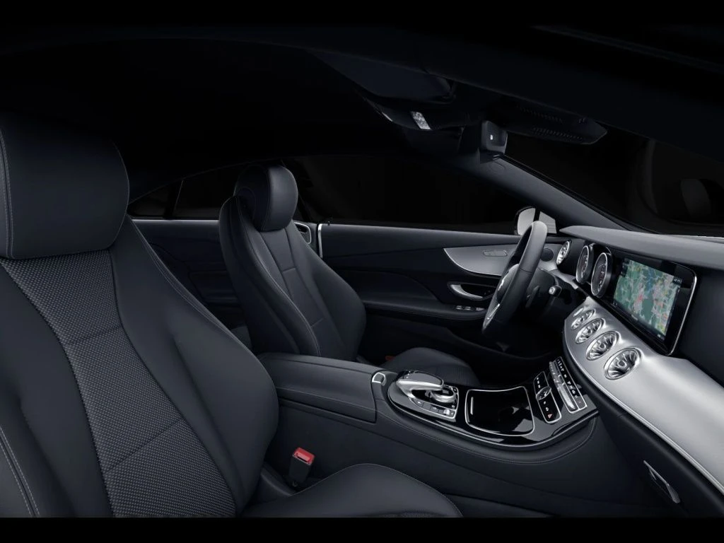 Mercedes-Benz-E-Klasse 220 d-image-10