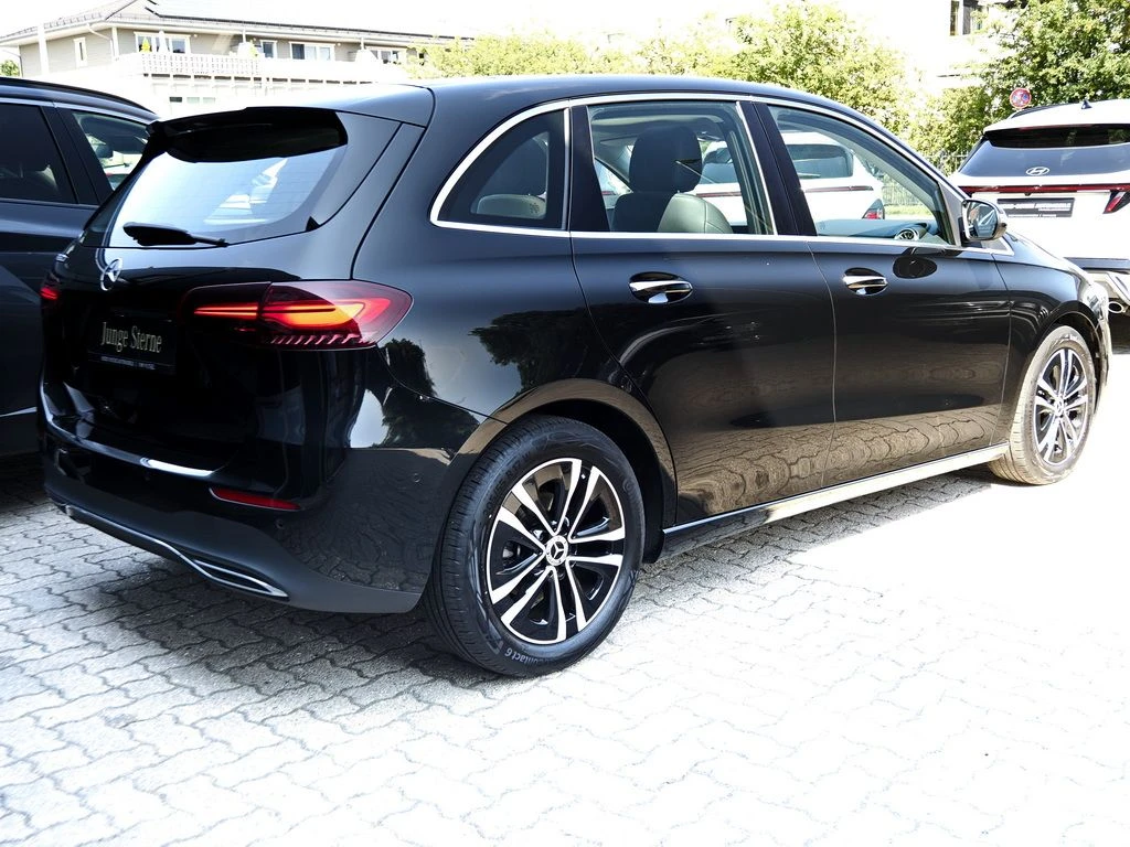 Mercedes-Benz-B-Klasse 180 d-image-4