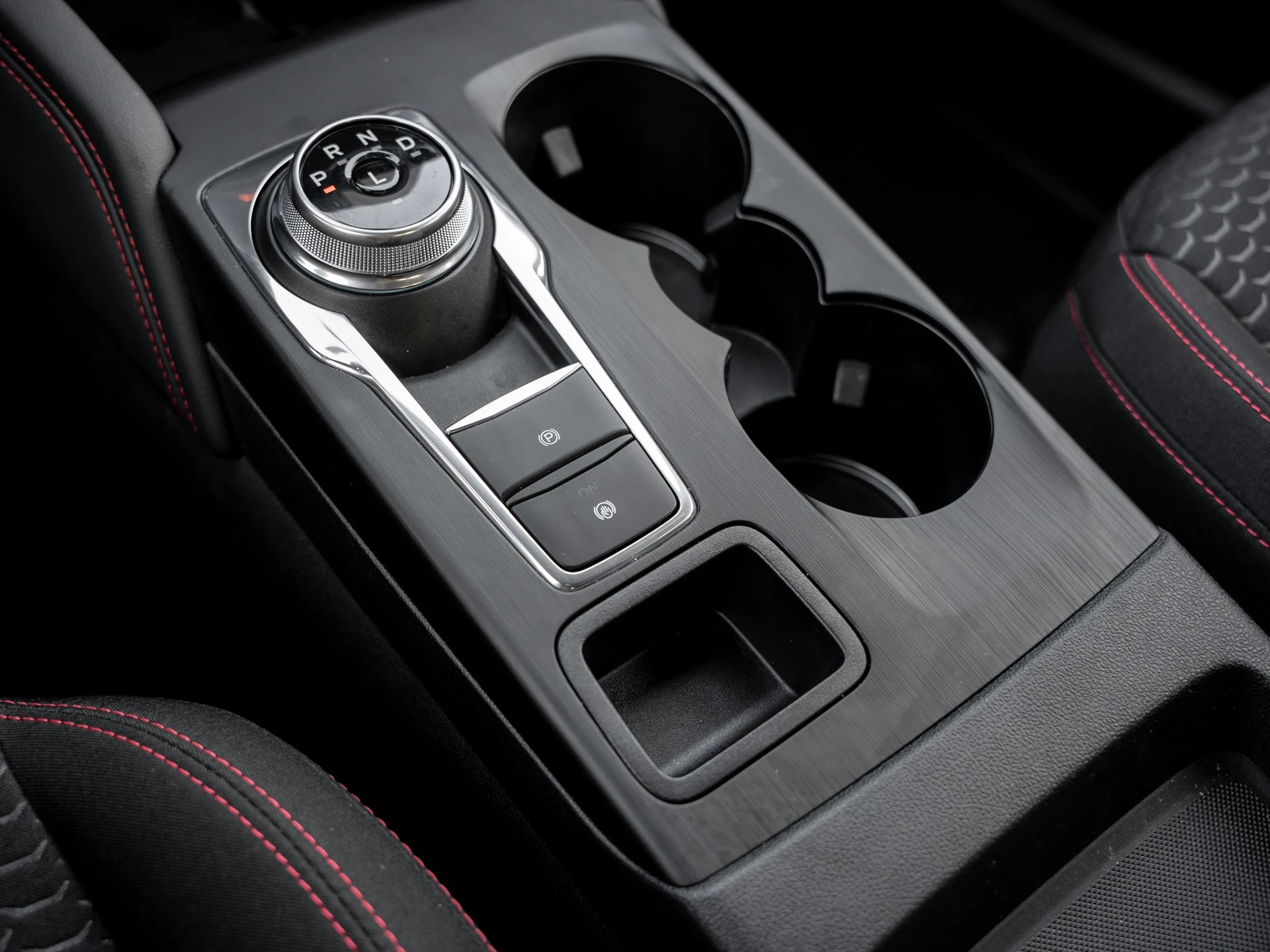 Ford-Kuga-image-18
