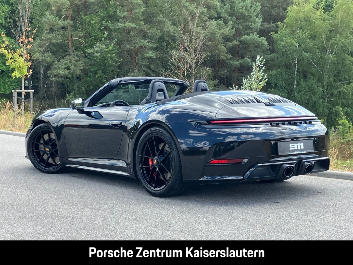 Porsche-911-image-2