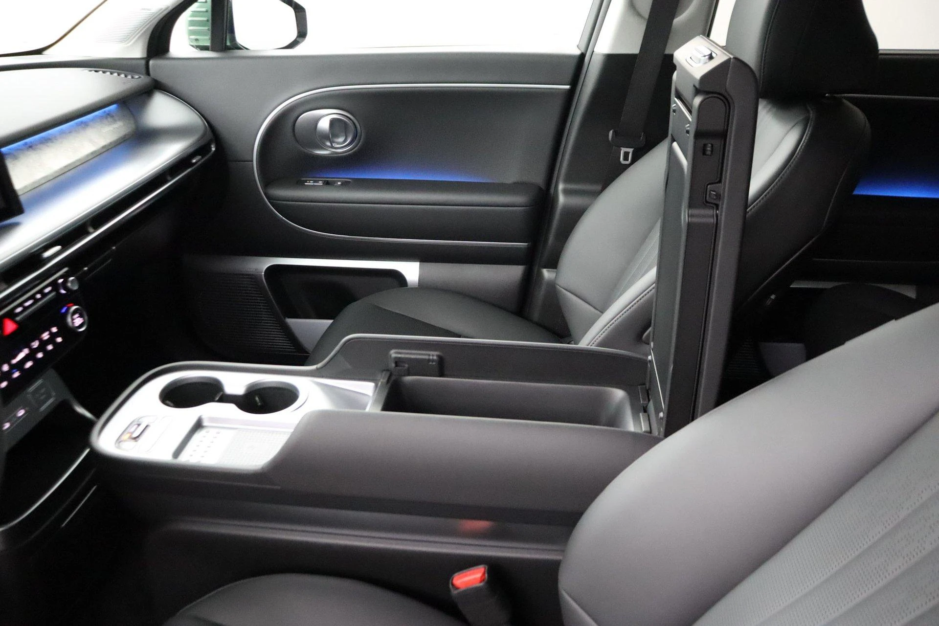 Hyundai-IONIQ 9-image-80