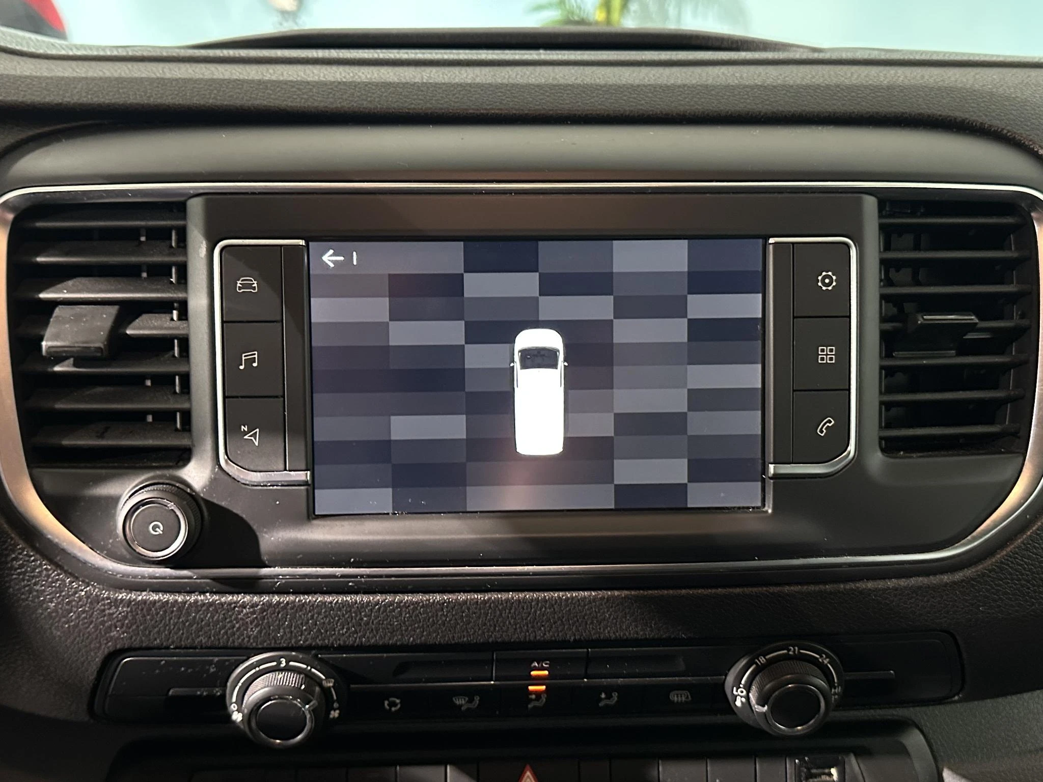 Citroën-Jumpy-image-19