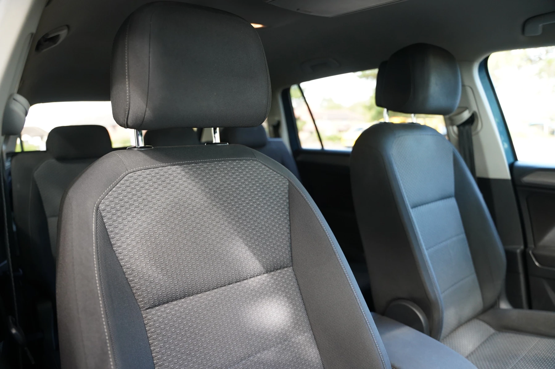 Volkswagen-Tiguan Allspace-image-9
