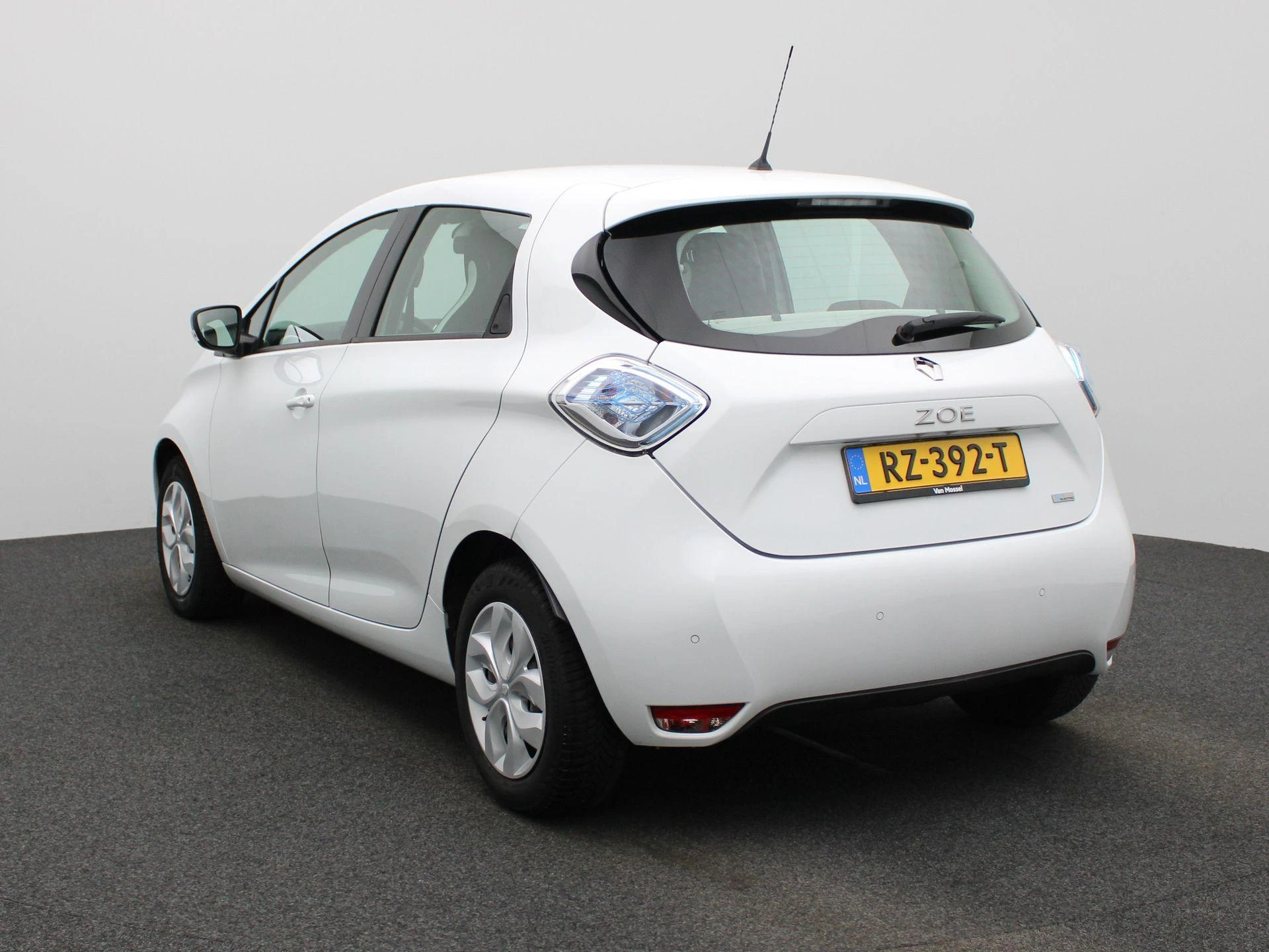 Renault-ZOE-image-1