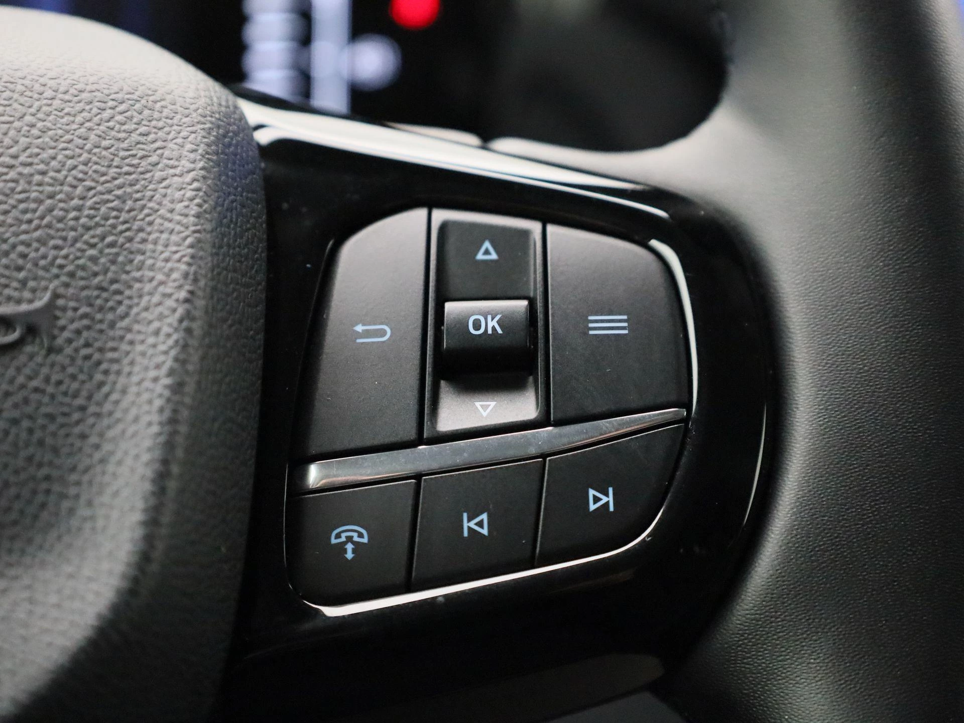 Ford-Transit Custom-image-20