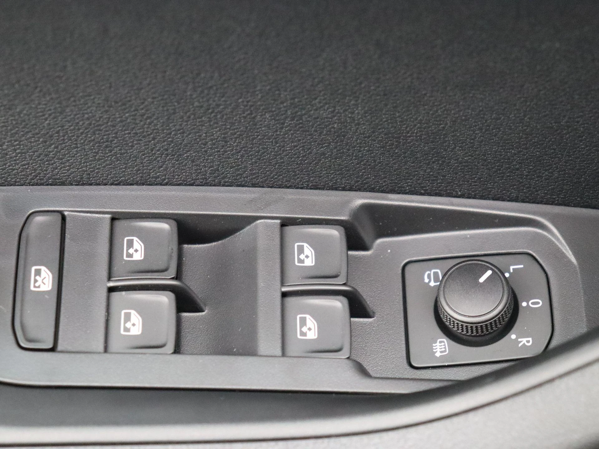 Škoda-Karoq-image-9
