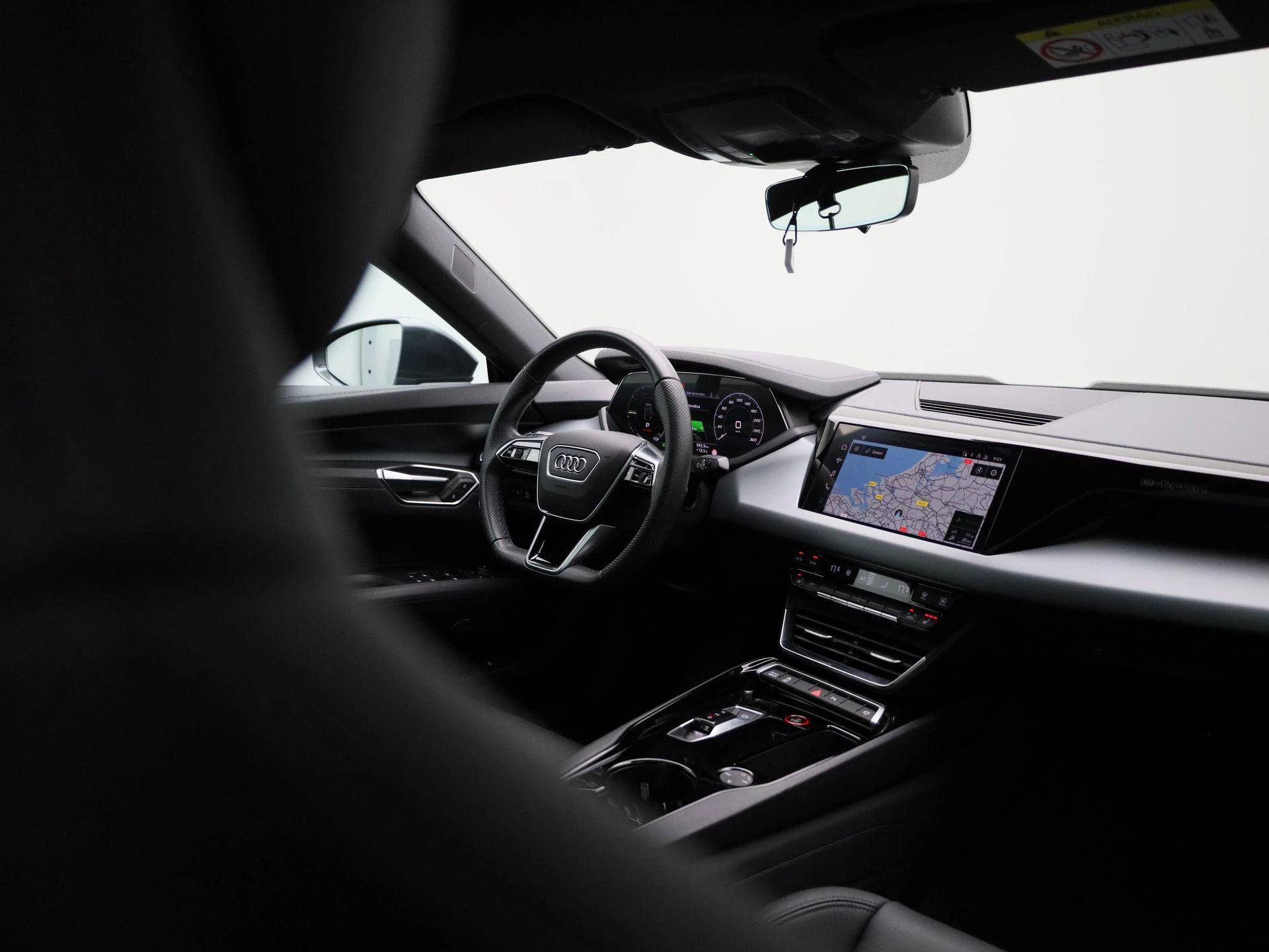 Audi e-tron GT 93 kWh 476 PK