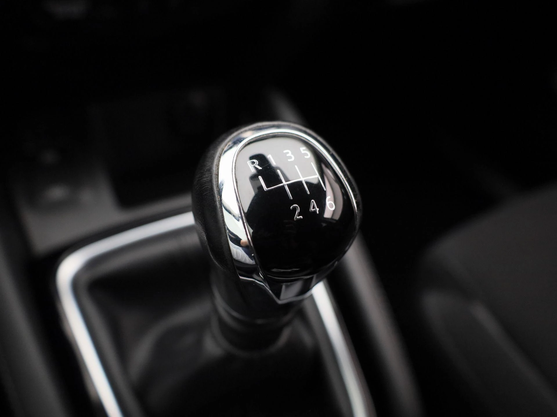 Nissan-QASHQAI-image-27