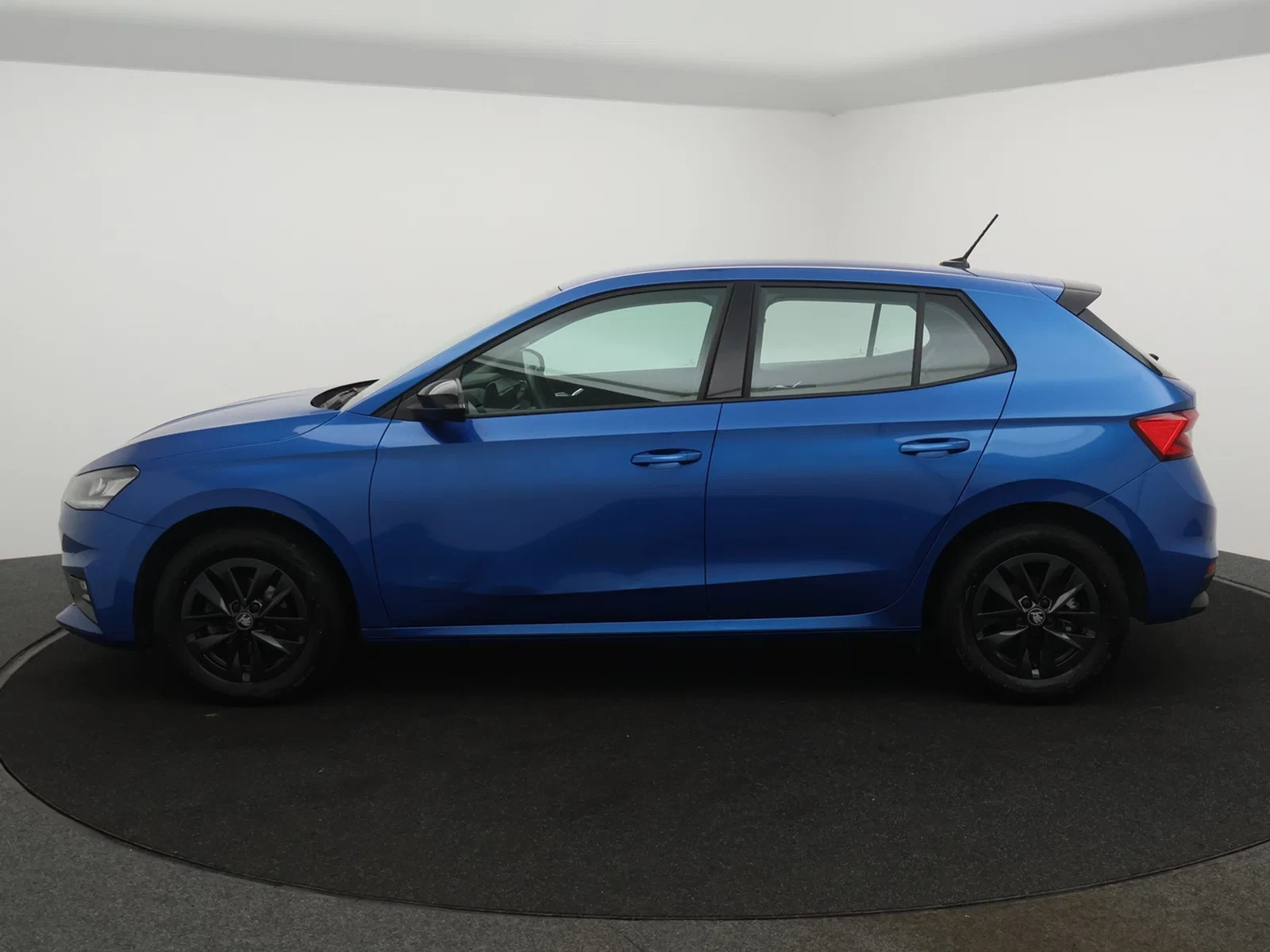 Škoda Fabia Fabia 1.0i Selection *APP CONNECT*PDC*ZETELVERWARMING*DIGITAL DASHBOARD*...