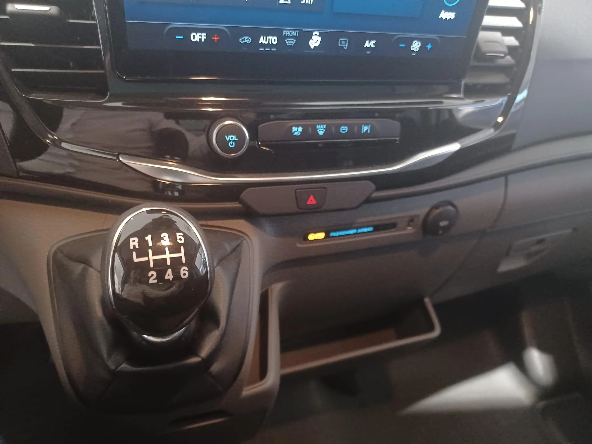 Ford Transit 350L Trend - Meubelbak met laadlift - 360 camera