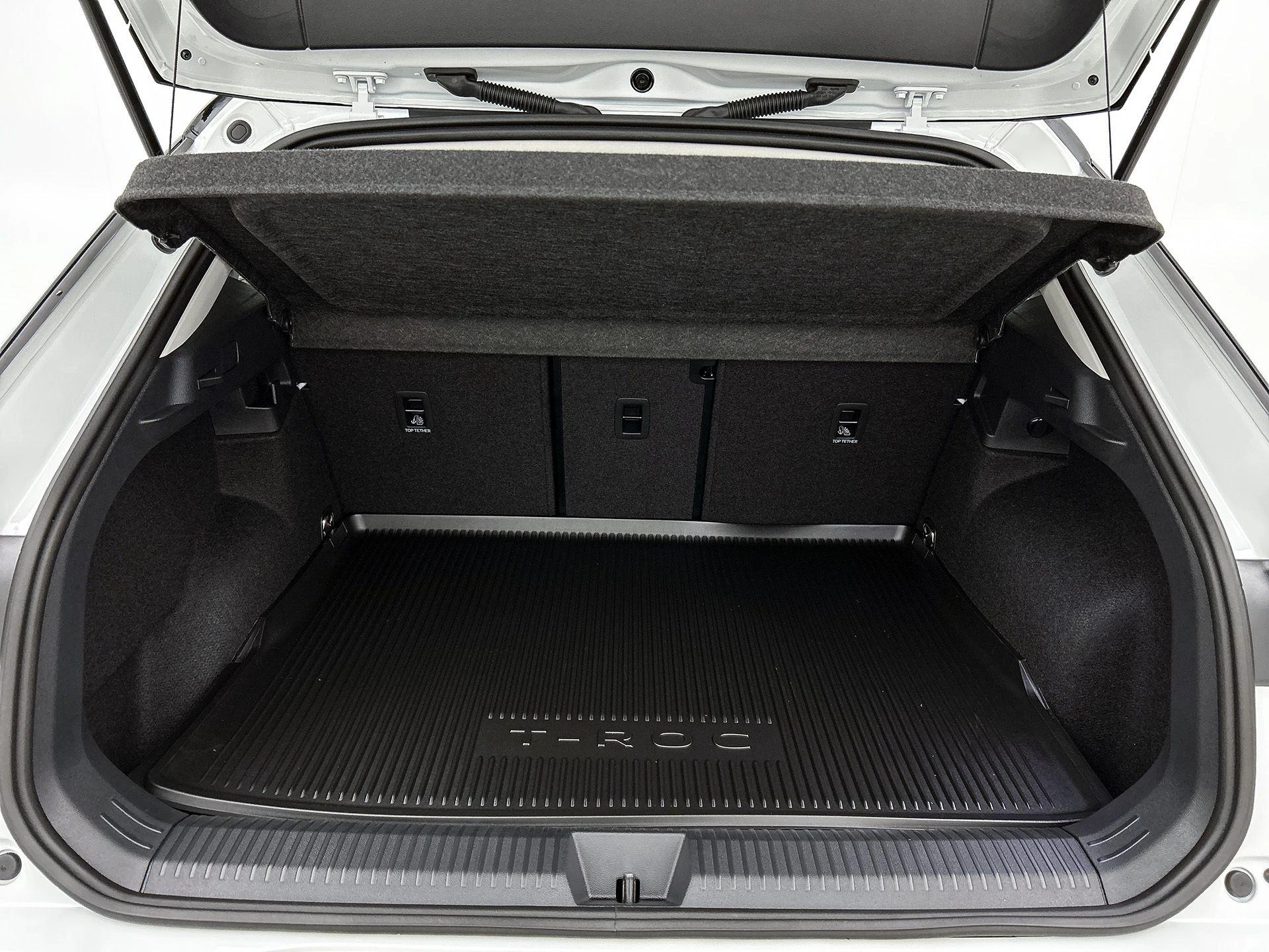 Volkswagen-T-Roc-image-23