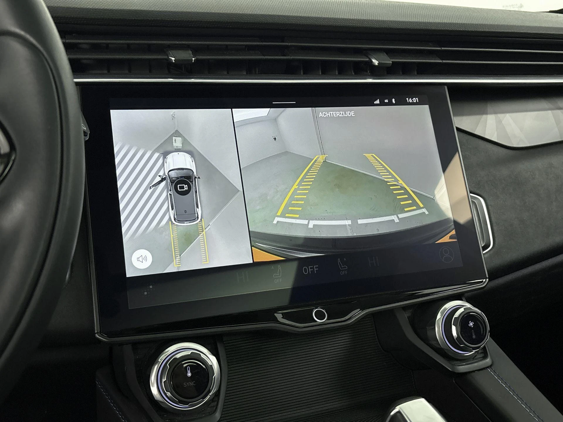 Lynk & Co-01-image-27