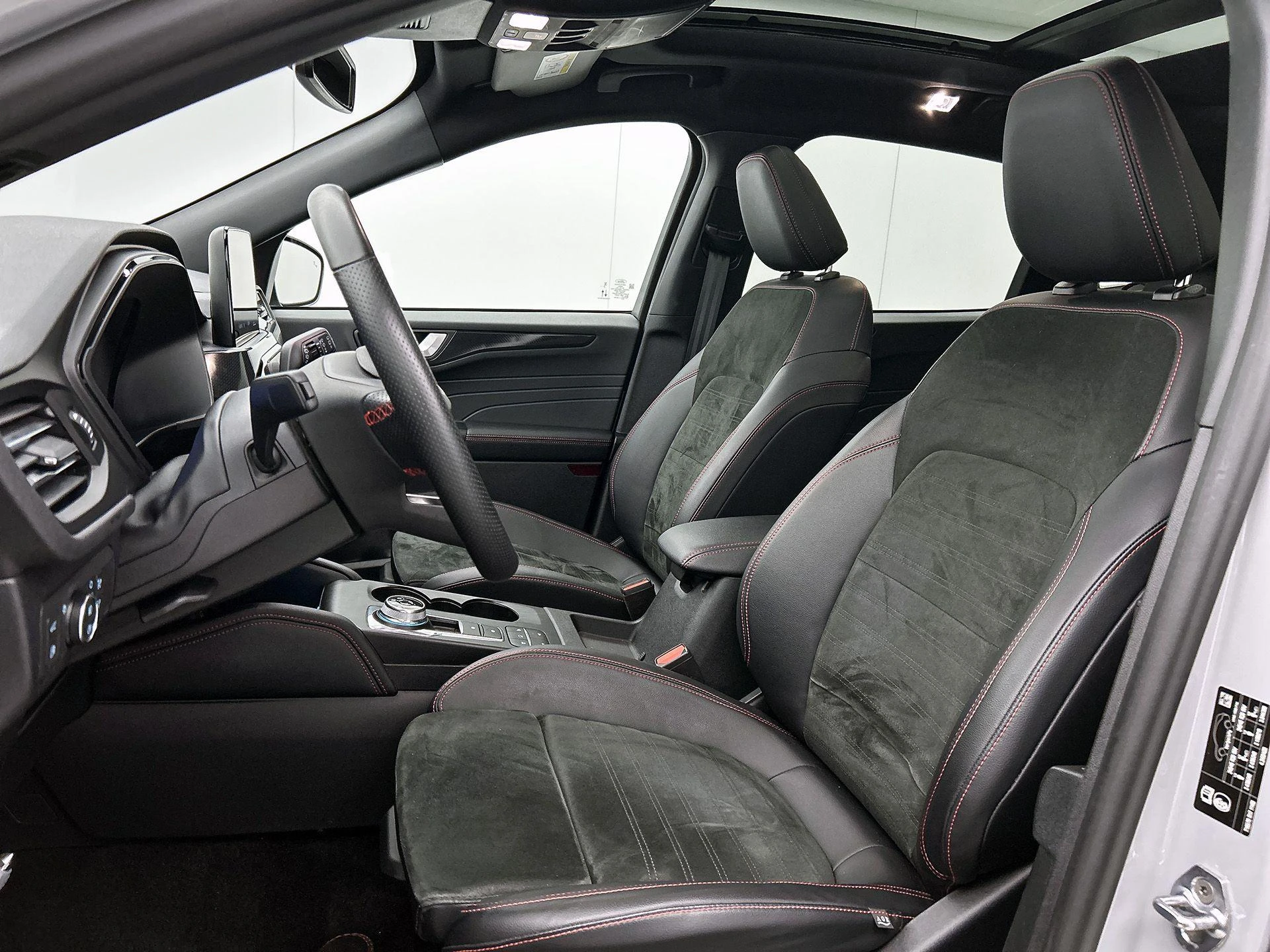Ford-Kuga-image-36