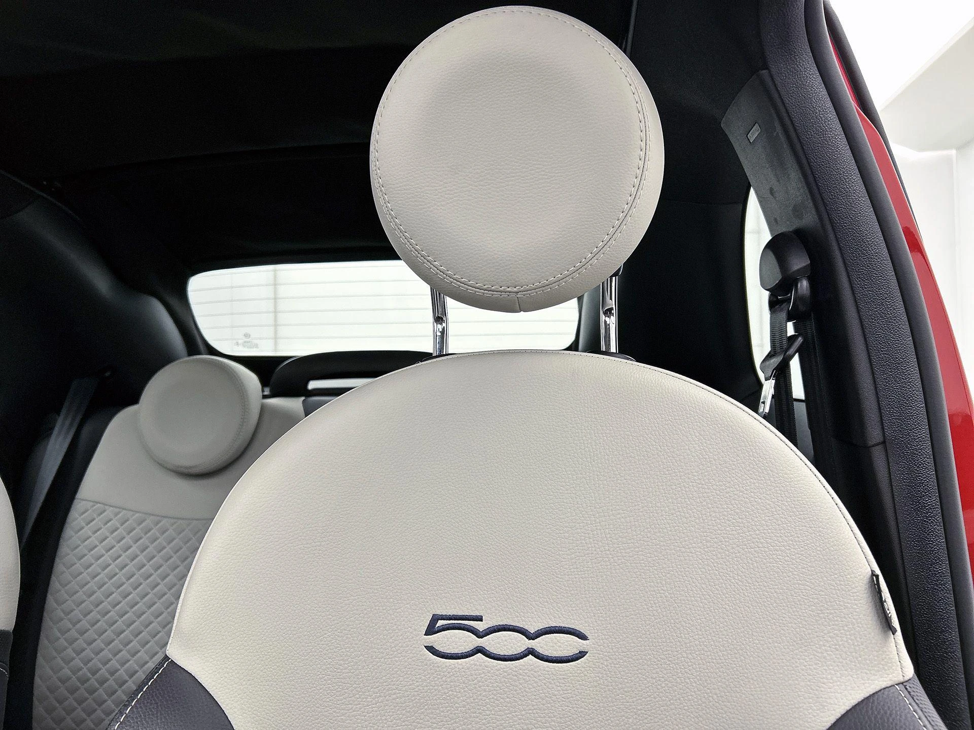 Fiat-500C-image-13