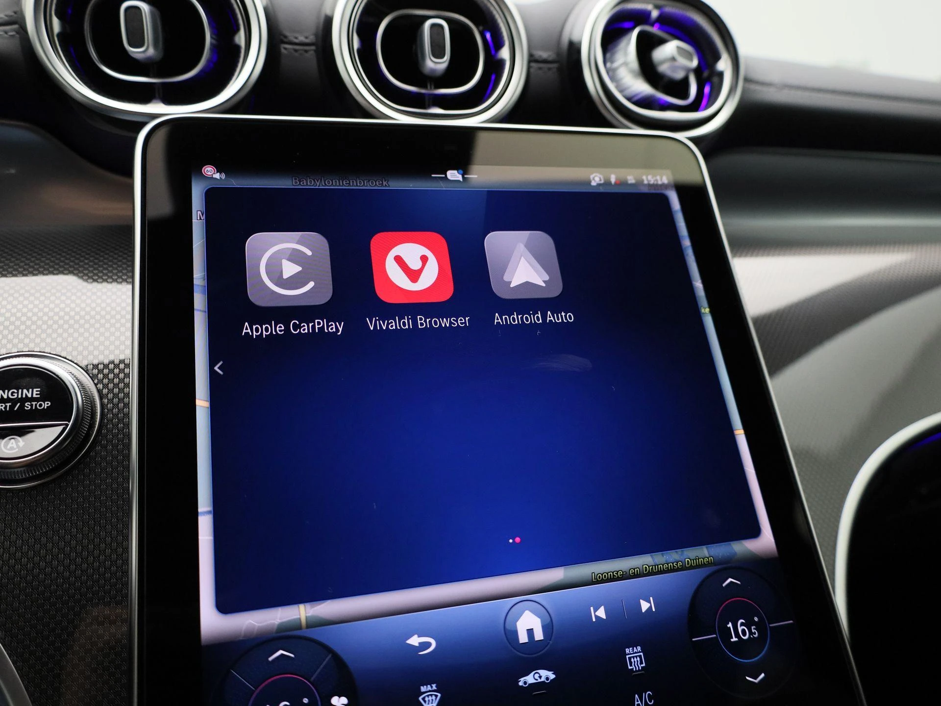 Mercedes-Benz-GLC-image-18