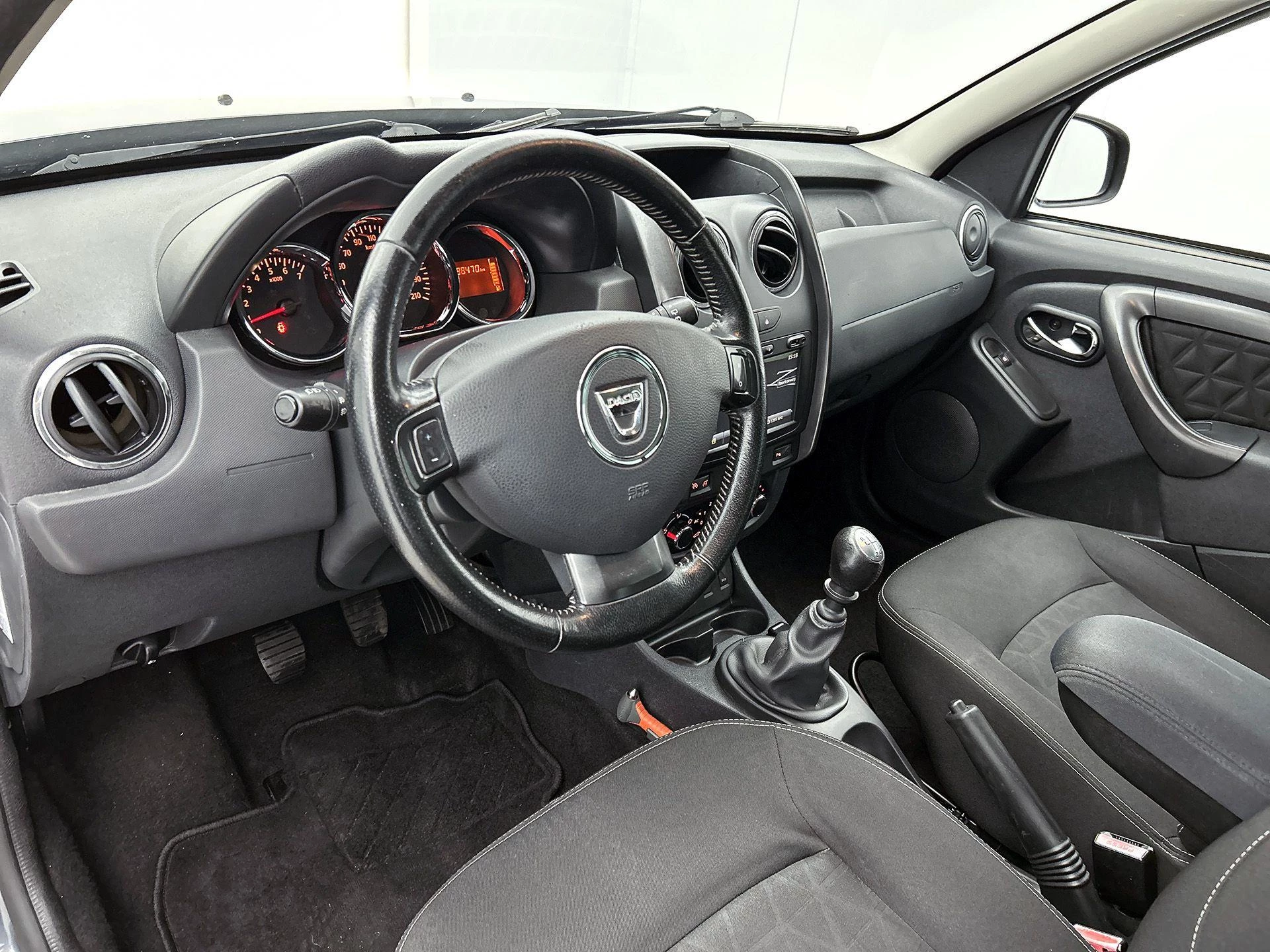 Dacia-Duster-image-13