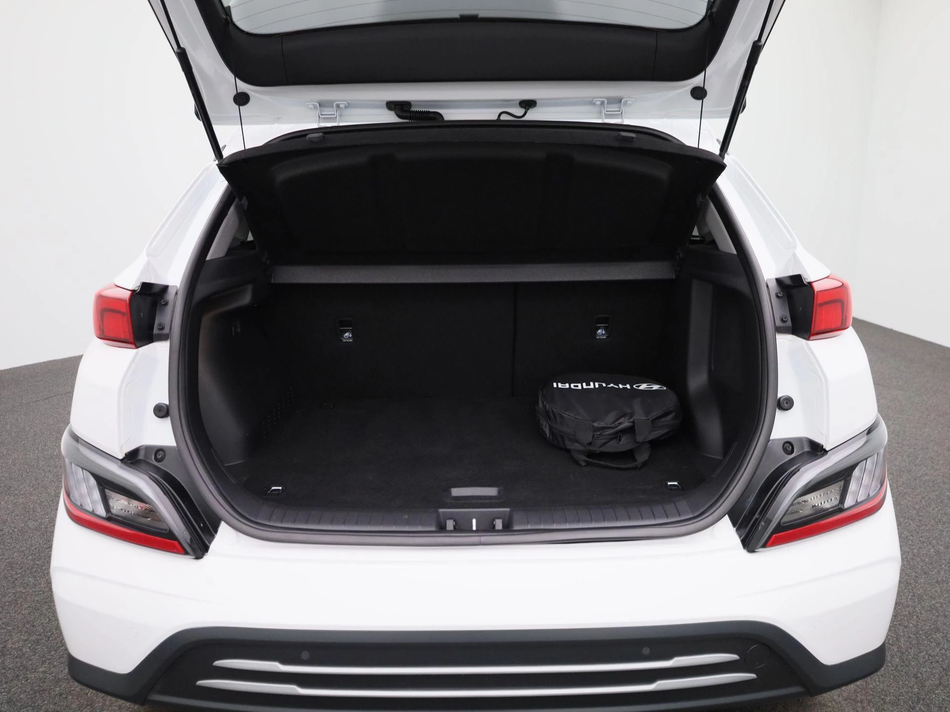 Hyundai-Kona-image-12