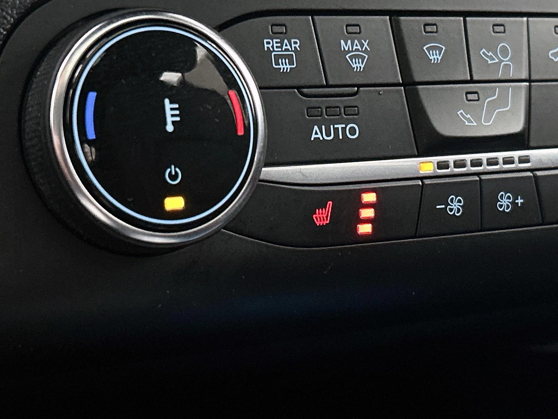 Ford-Kuga-image-7
