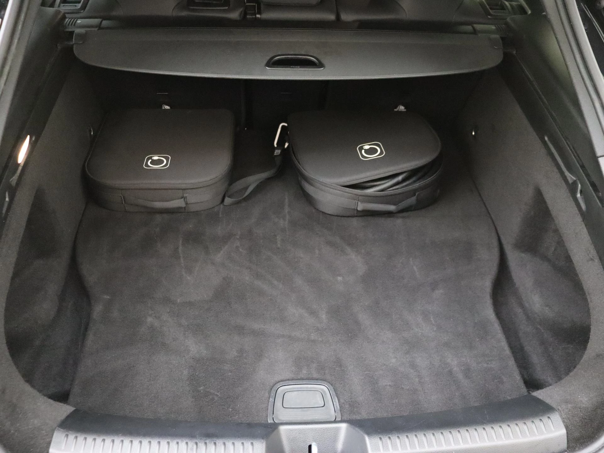 Mercedes-Benz-CLA-image-32