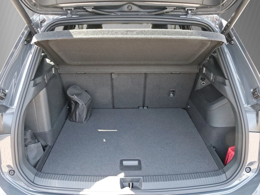 Volkswagen-Tiguan-image-5