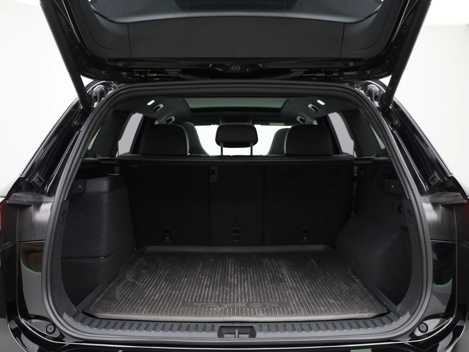 Volkswagen-Tayron-image-13
