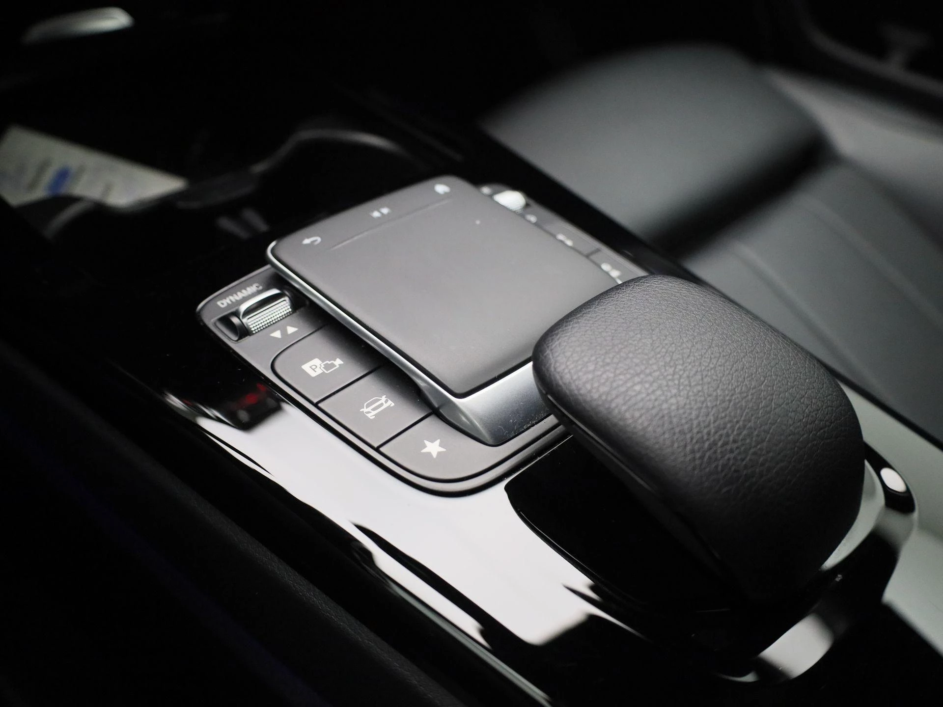 Mercedes-Benz-A-Klasse-image-17