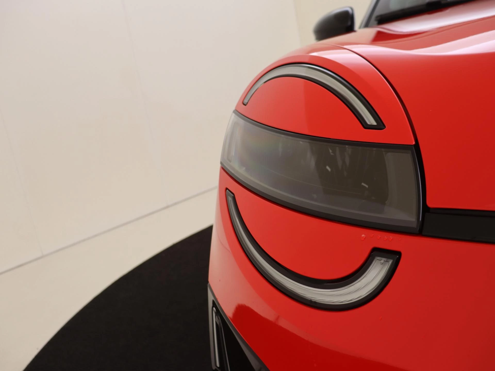 Nissan-Micra-image-9