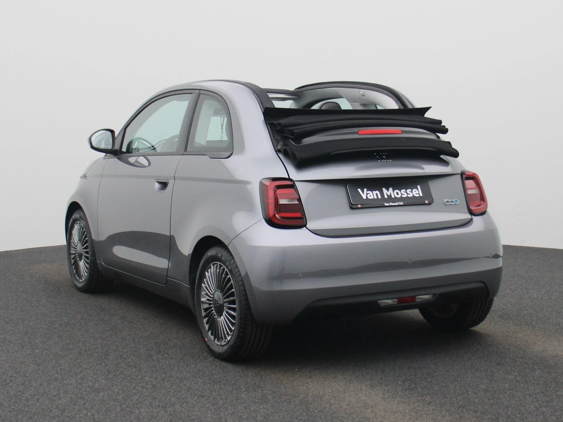 Fiat-500C-image-1
