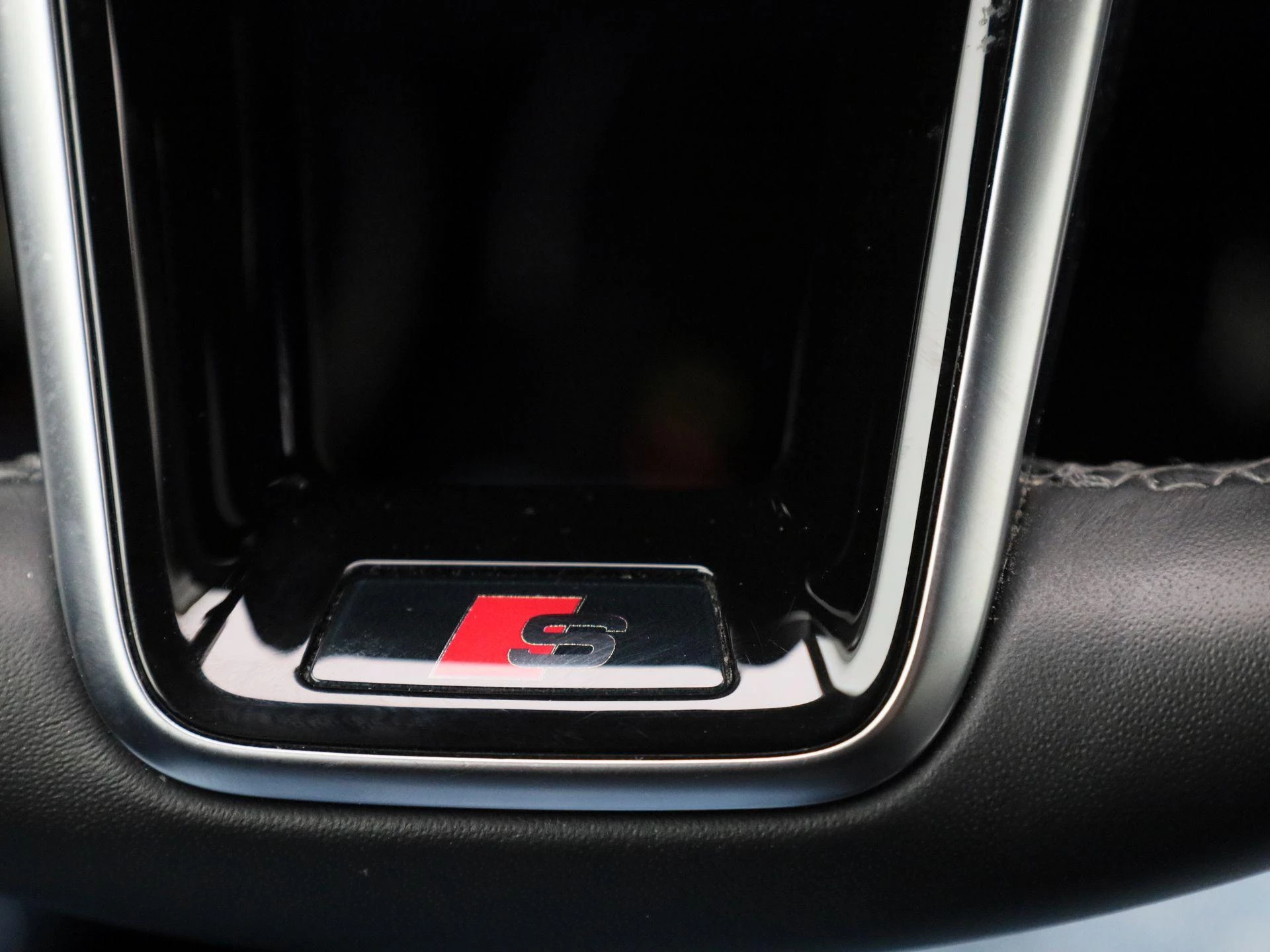 Audi A6 Limousine 55 TFSI e quattro Pro Line S Competition