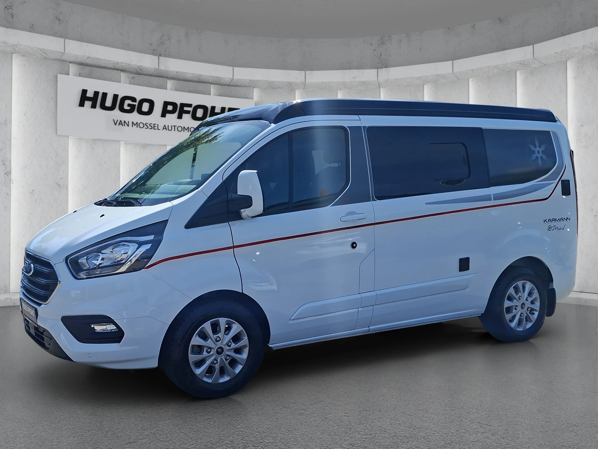 Ford-Transit Custom-image-0
