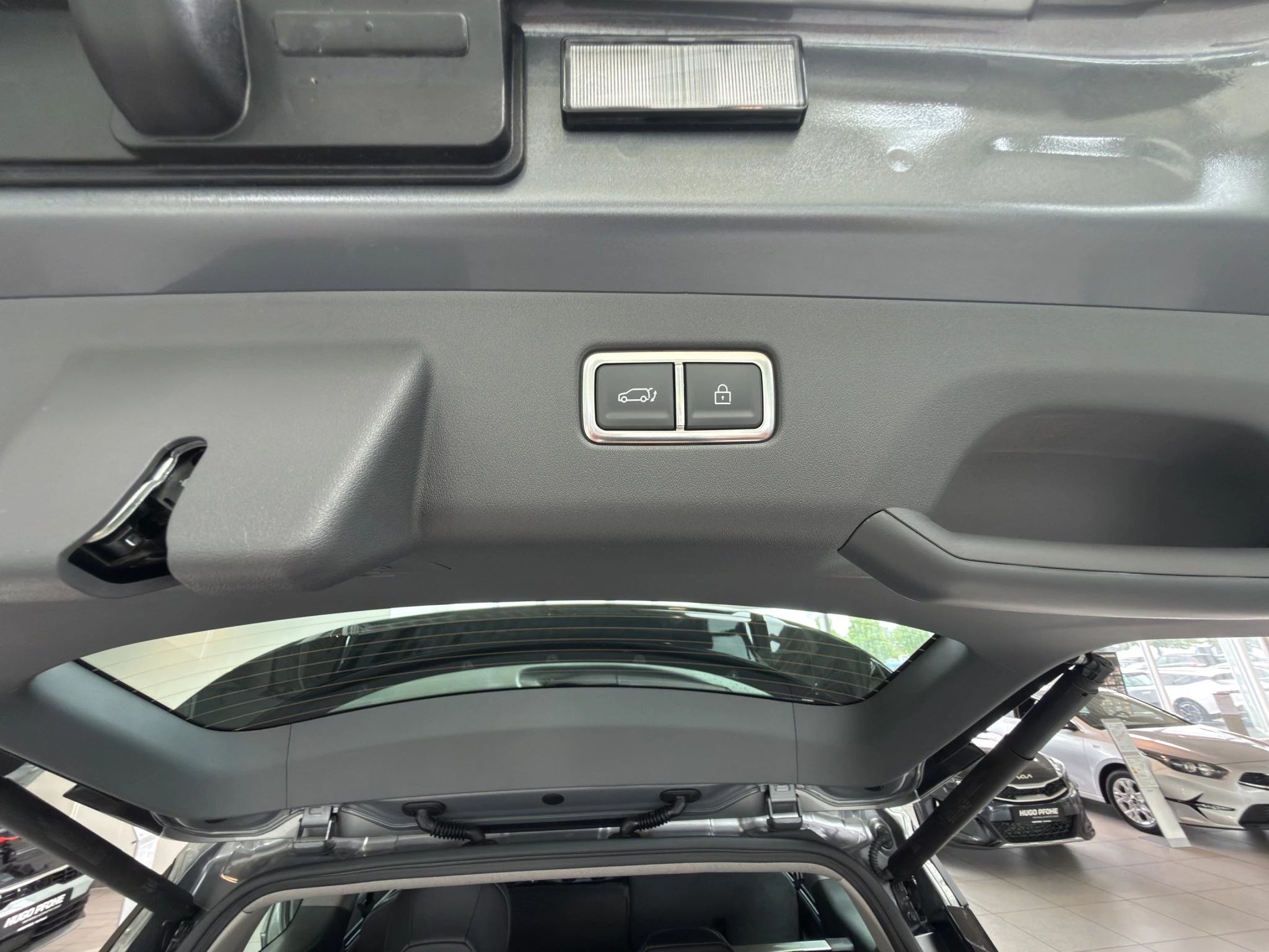 Kia EV9 Air 160 kW. 76.1 kwh. Heckantrieb