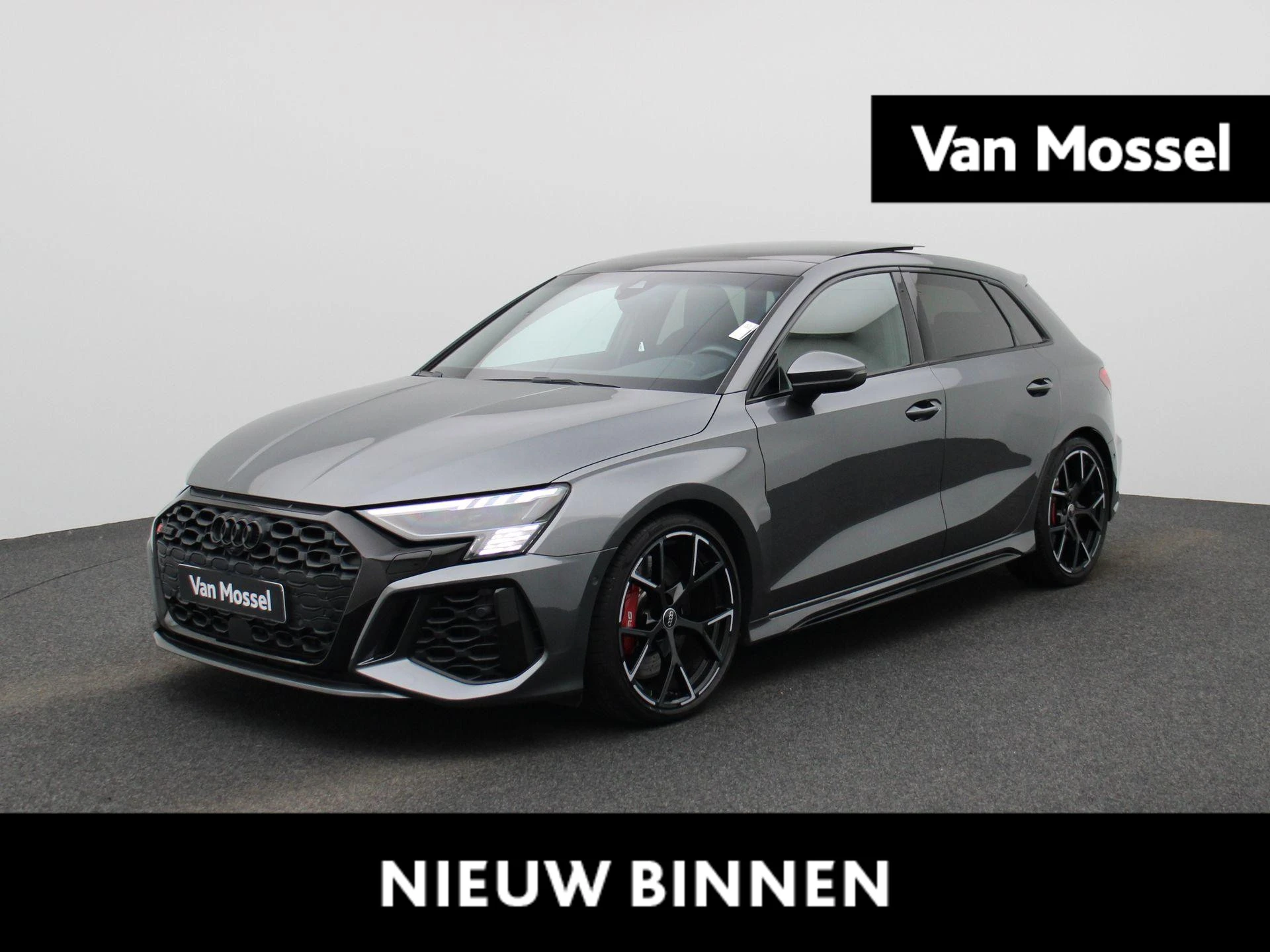 Audi-RS3-image-0