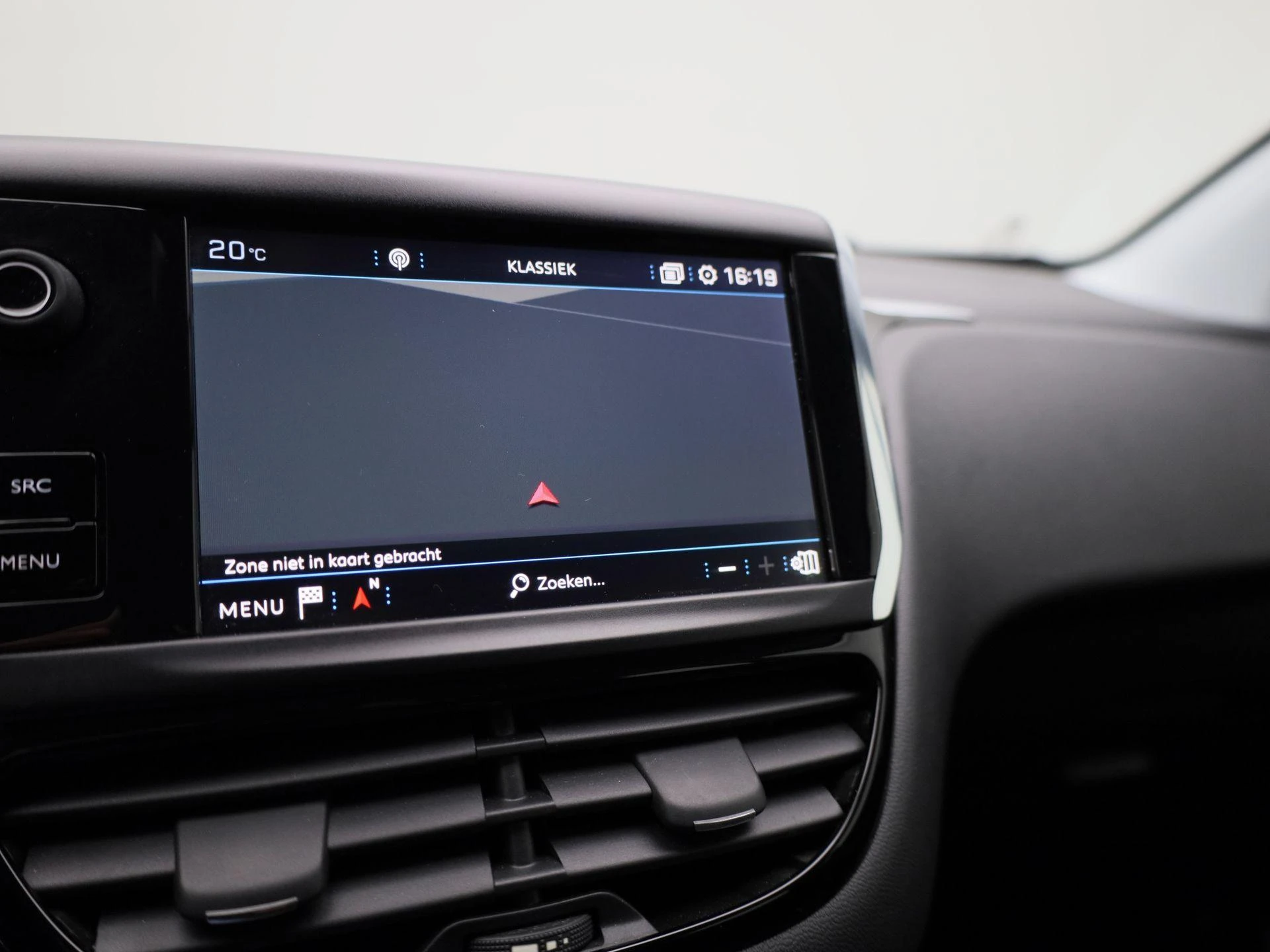 Peugeot-208-image-15